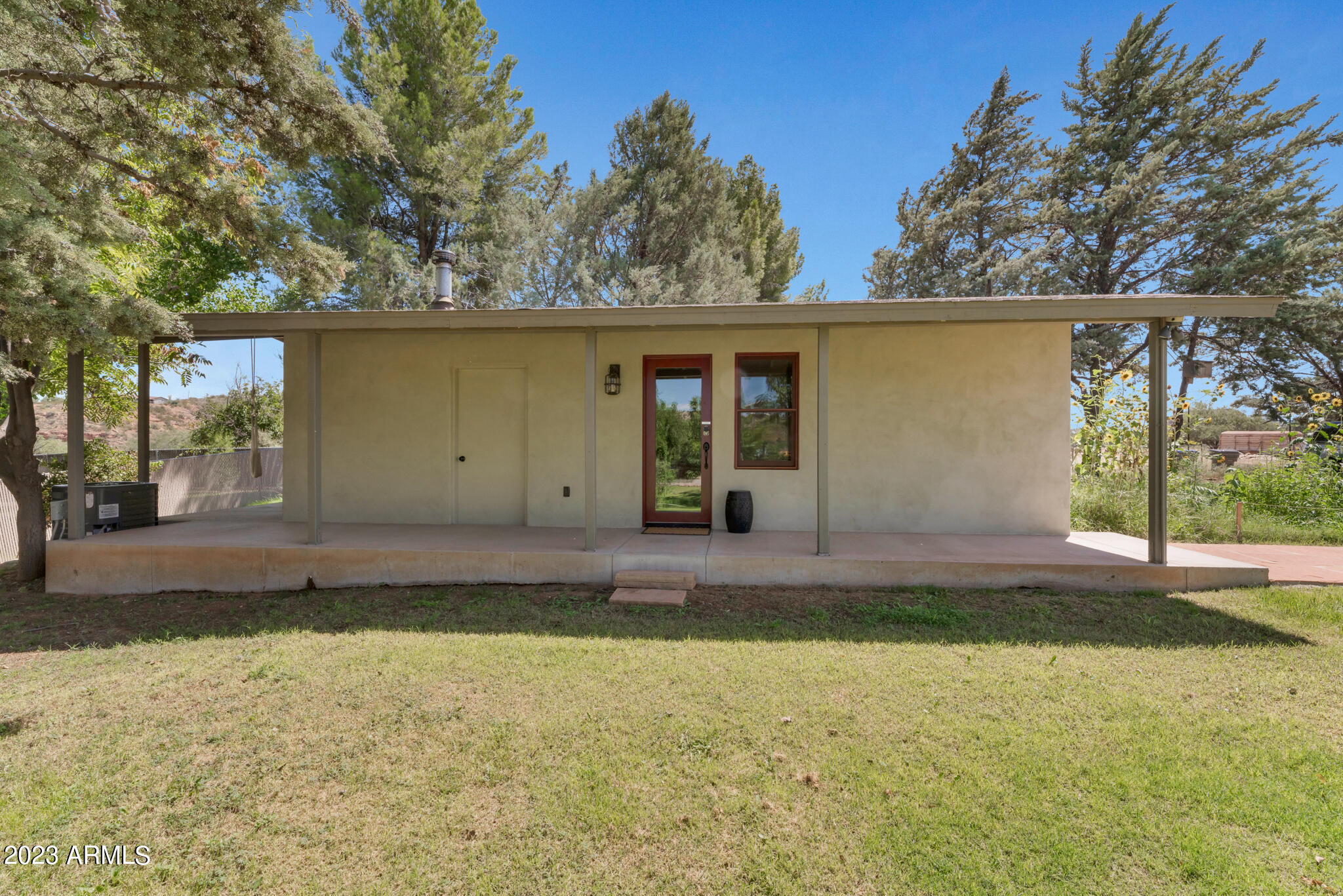 1775 S SUGARLOAF Road