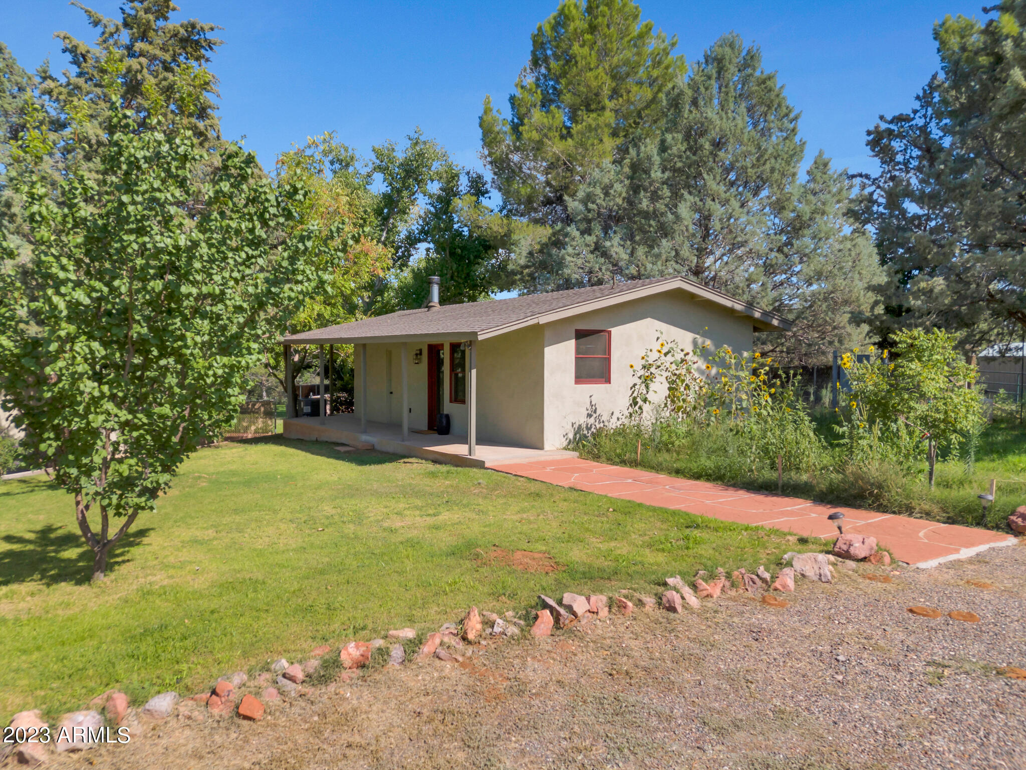 1775 S SUGARLOAF Road