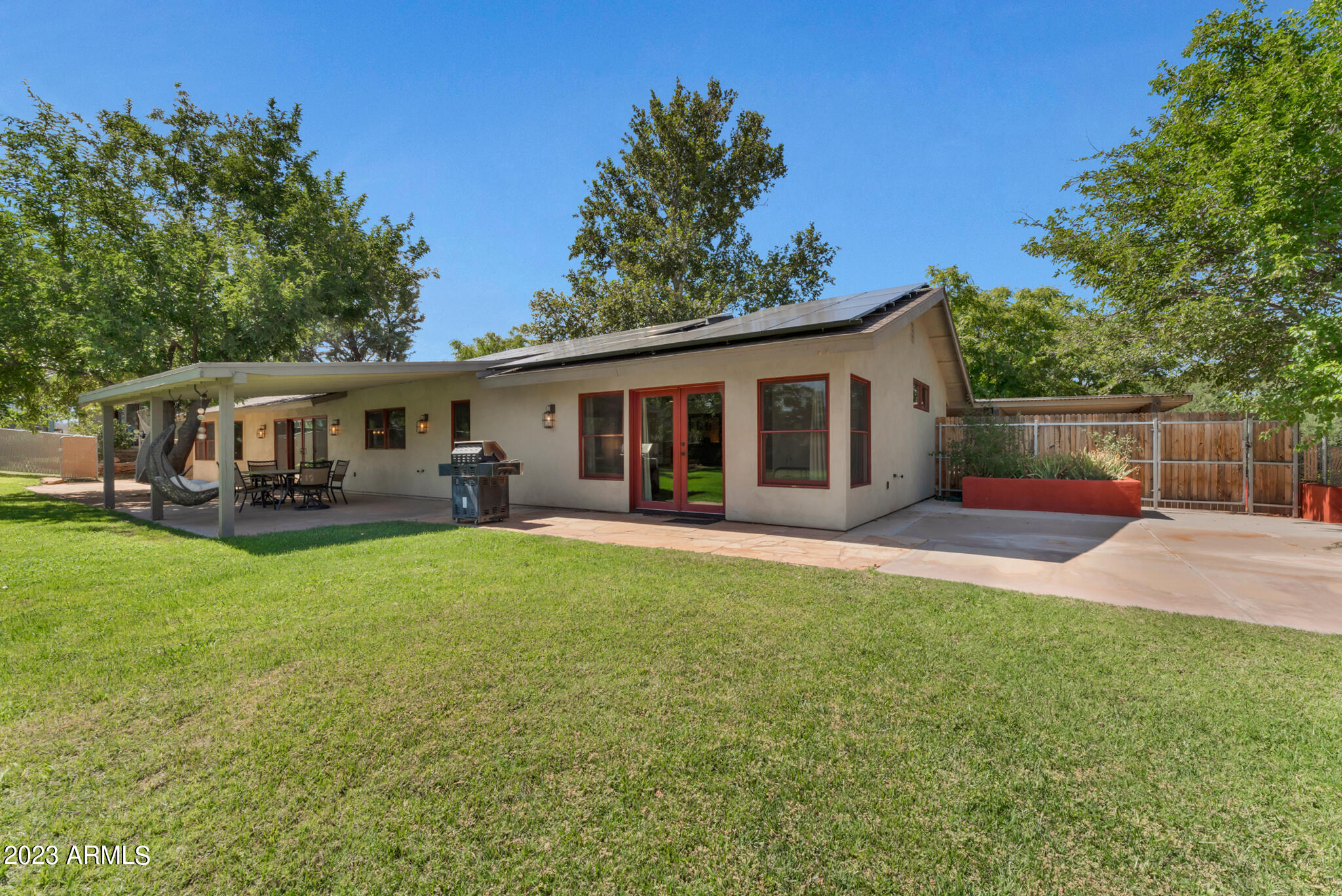 1775 S SUGARLOAF Road