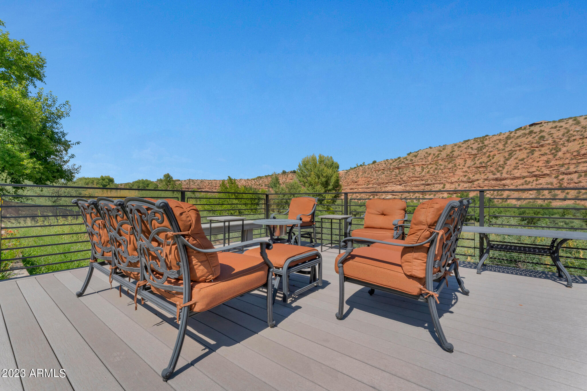 1775 S SUGARLOAF Road