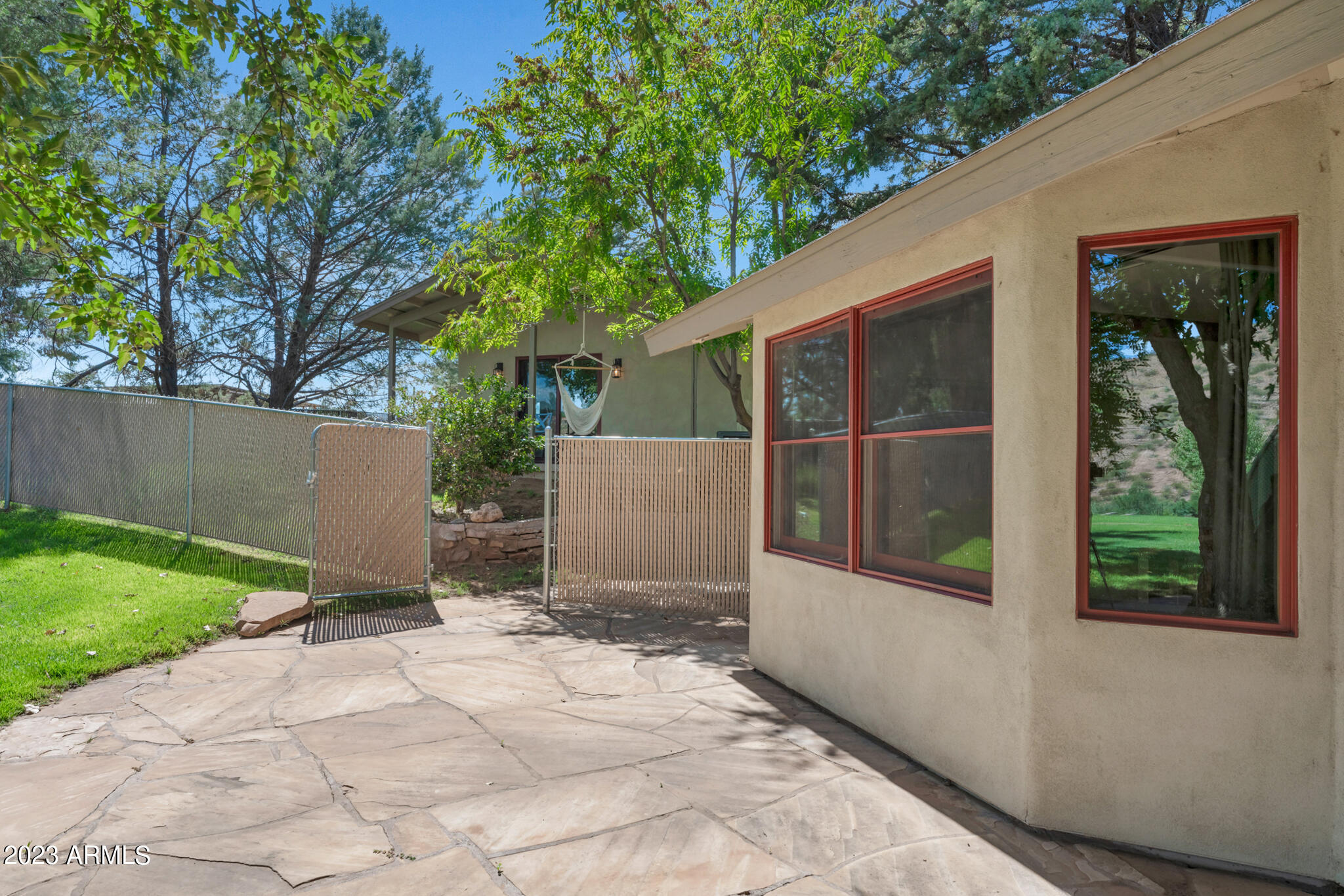 1775 S SUGARLOAF Road