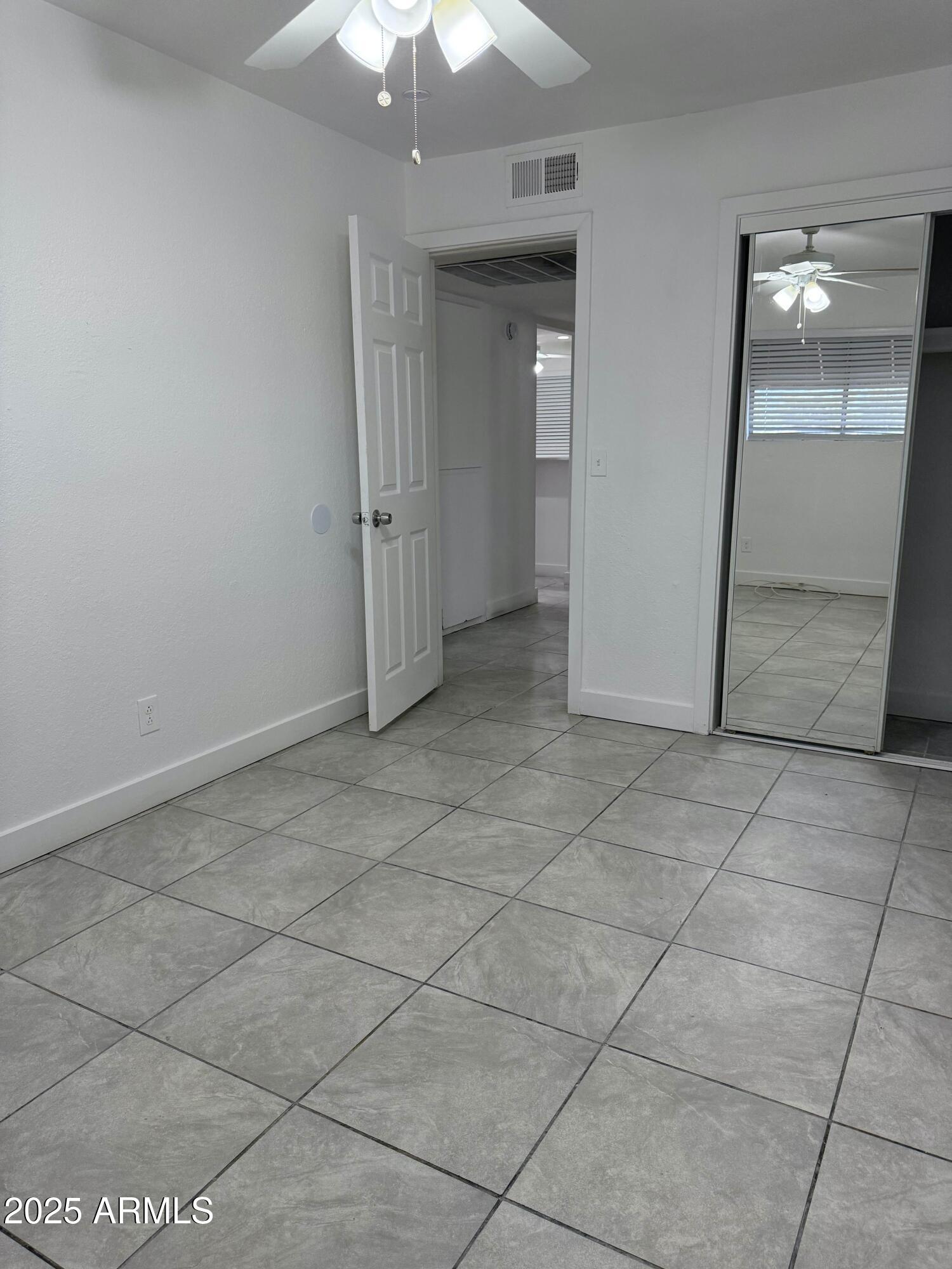 18202 N Cave Creek Road Unit: 17units