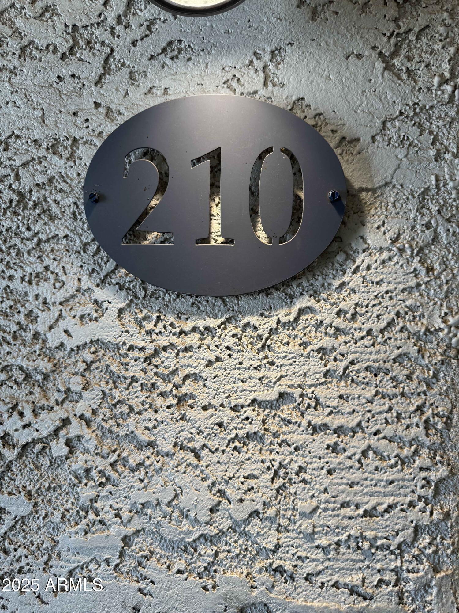 18202 N Cave Creek Road Unit: 17units