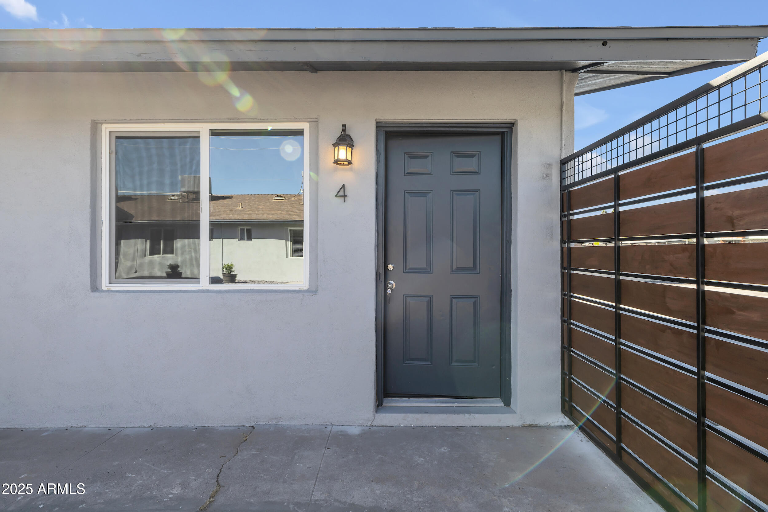 5501 W ORANGEWOOD Avenue