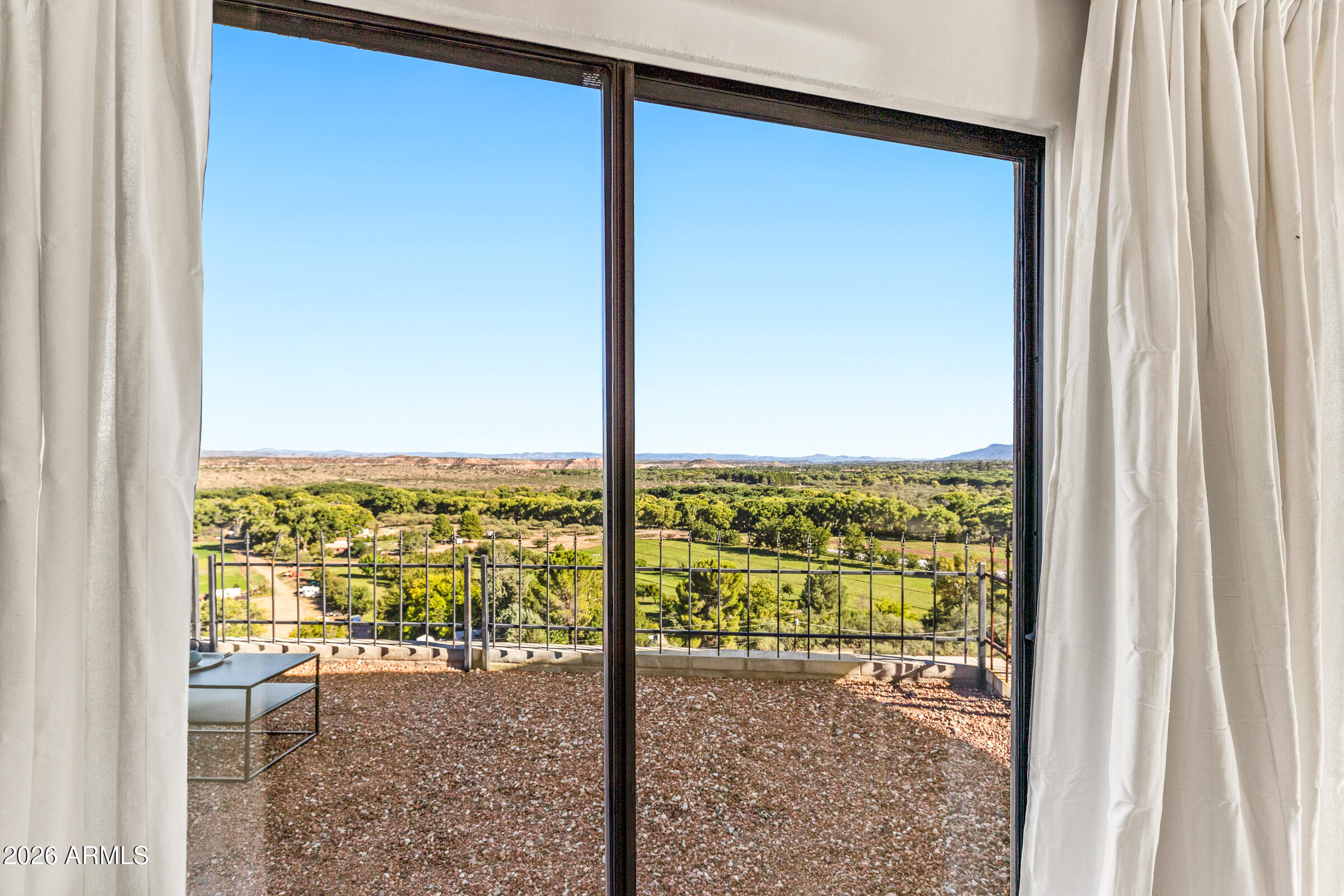 695 E Cliffside Drive