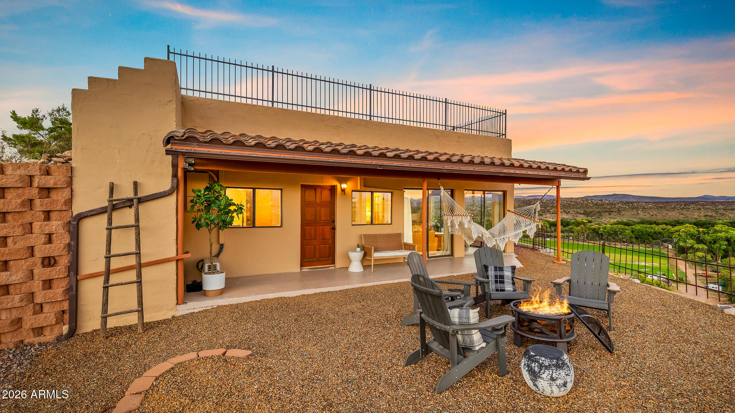 695 E Cliffside Drive