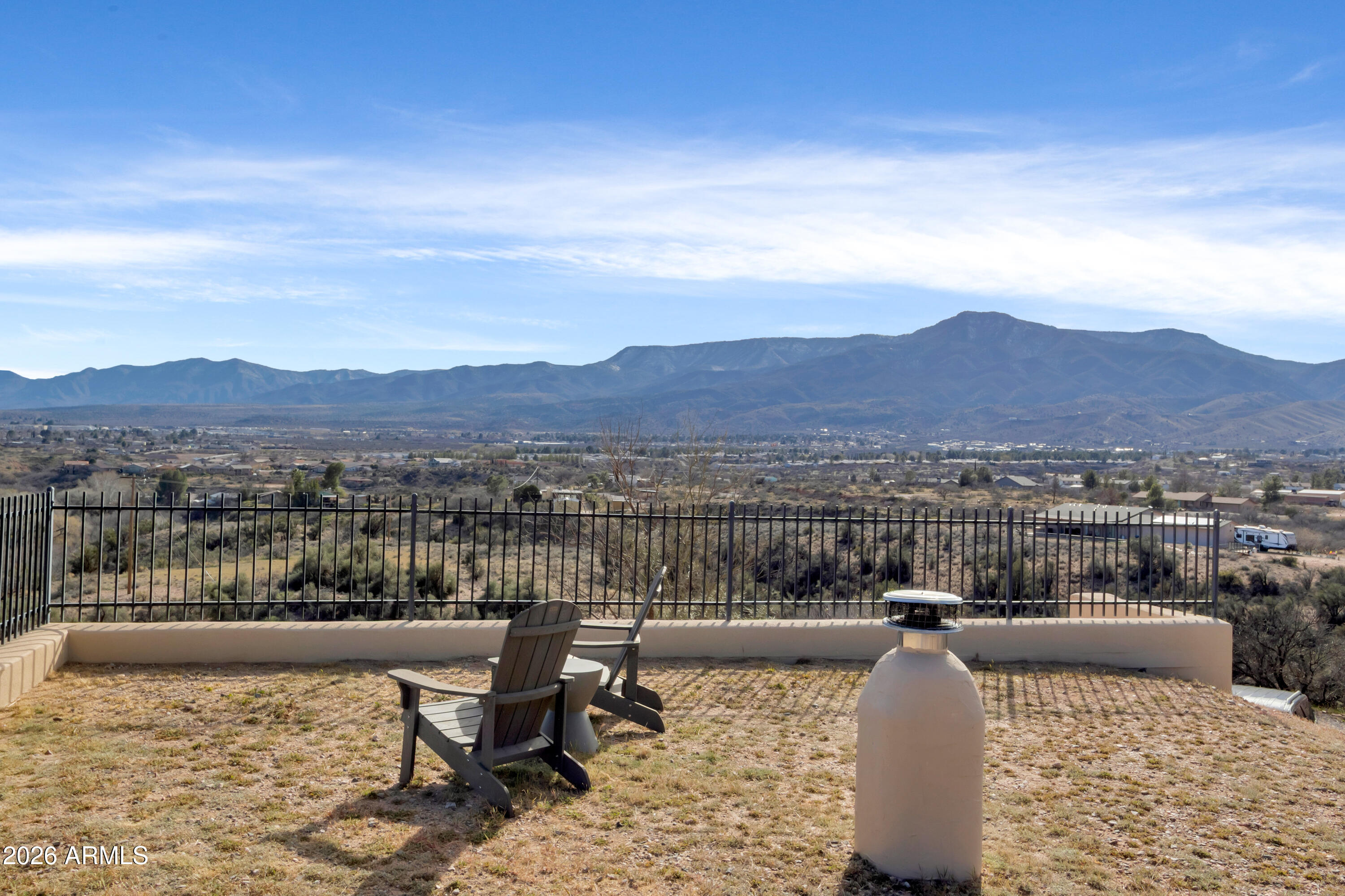 695 E Cliffside Drive