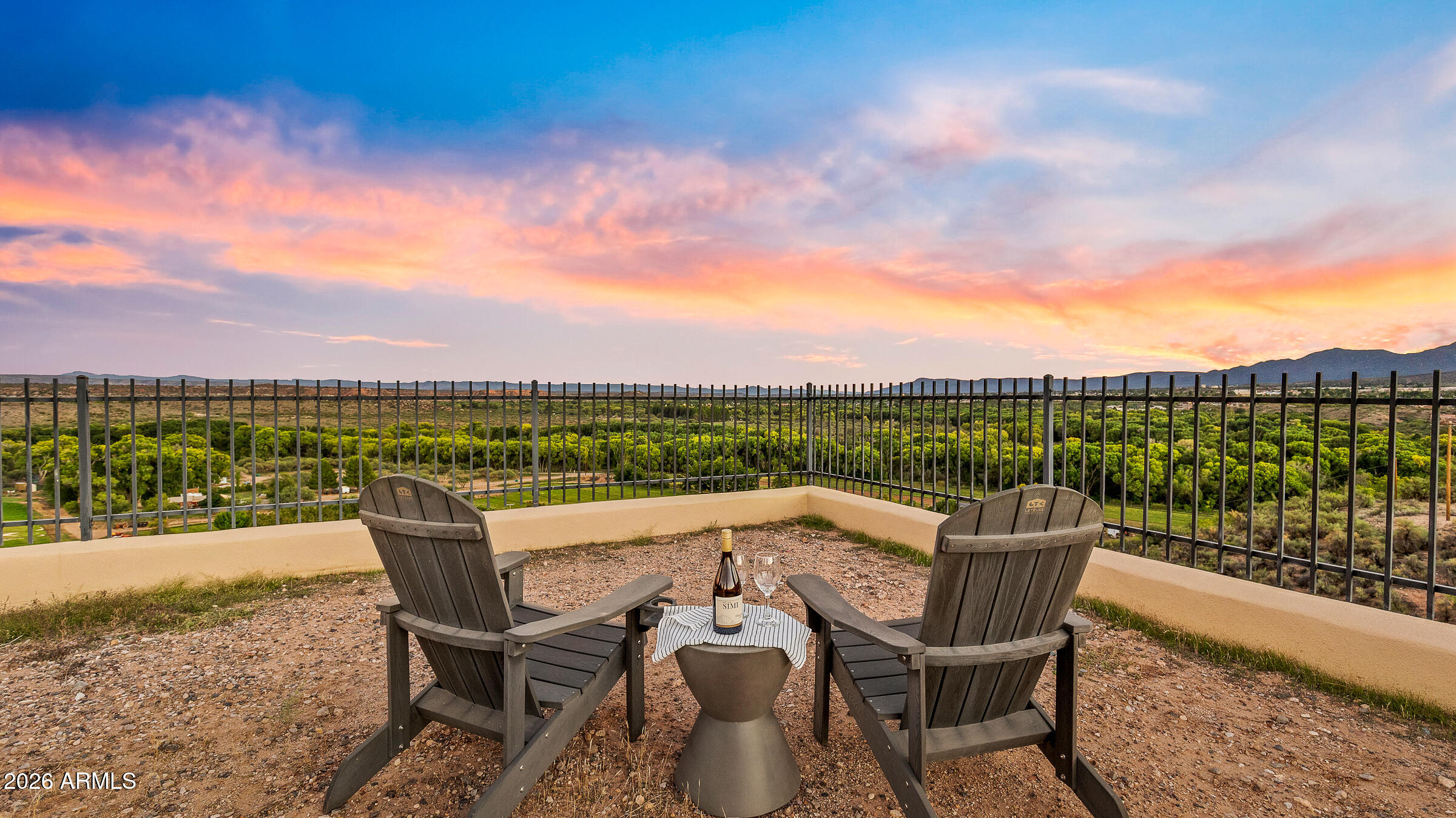 695 E Cliffside Drive