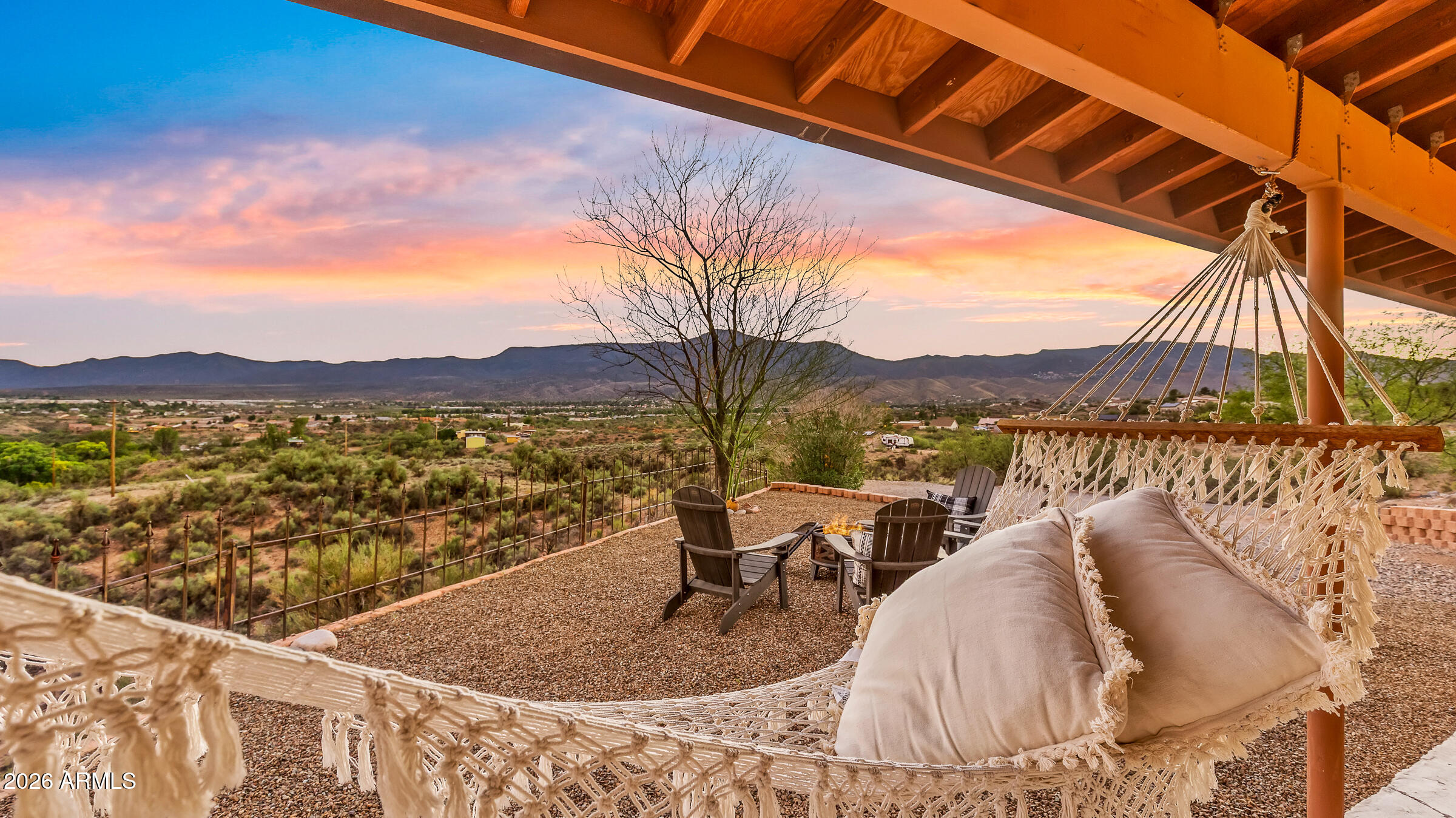 695 E Cliffside Drive