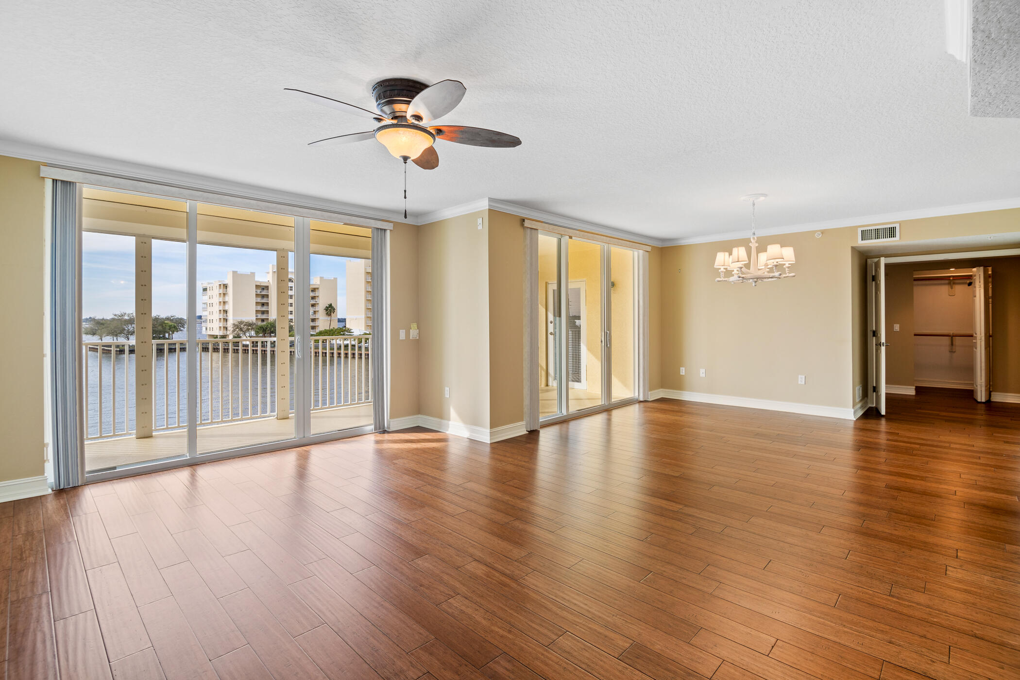 134 Starboard Lane 204