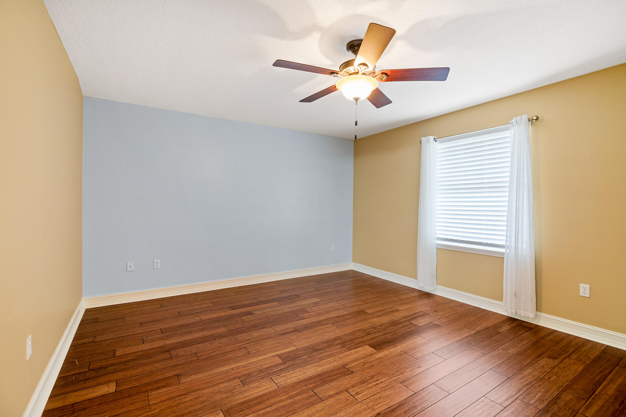 134 Starboard Lane 204