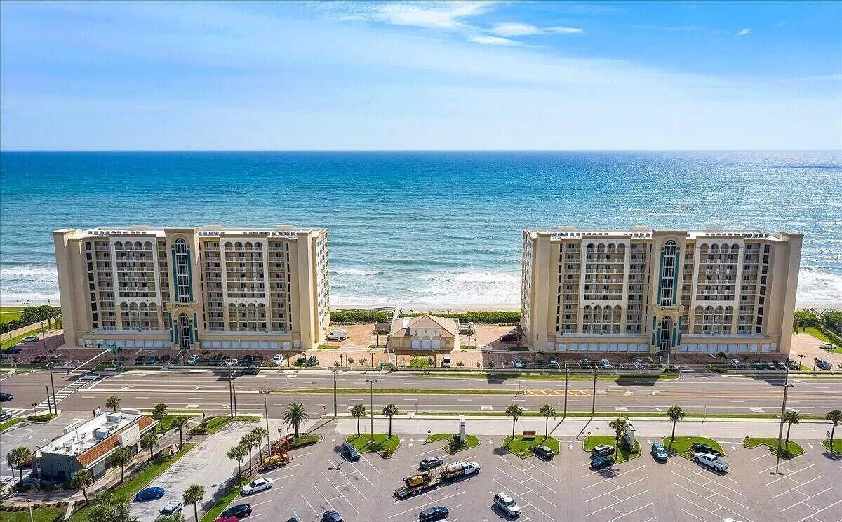 1025 Highway A1a 406