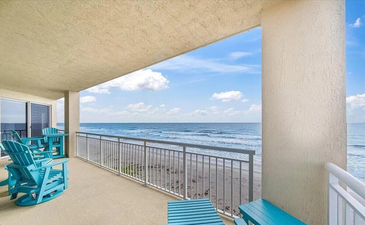1025 Highway A1a 406