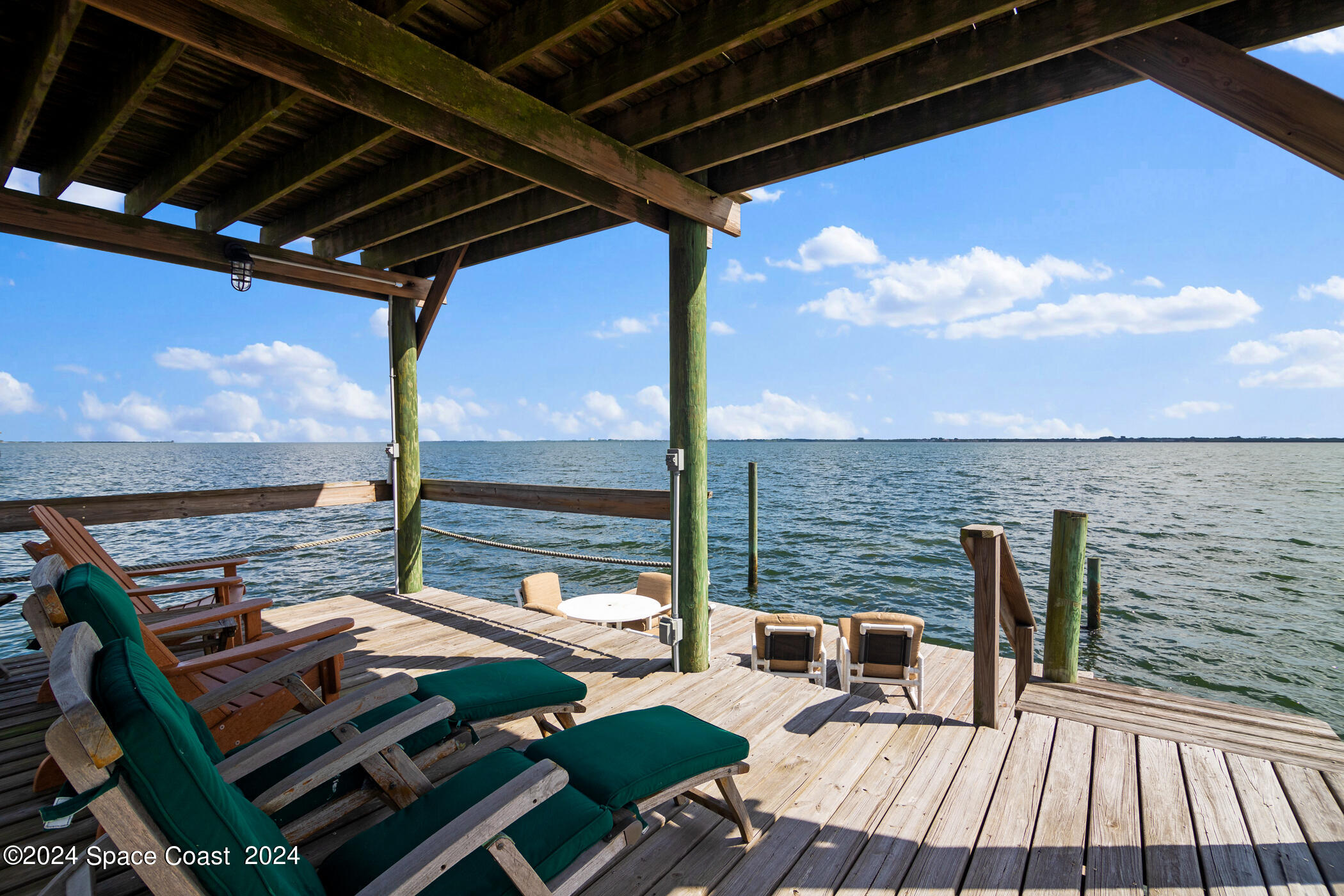 3851 Indian River Drive