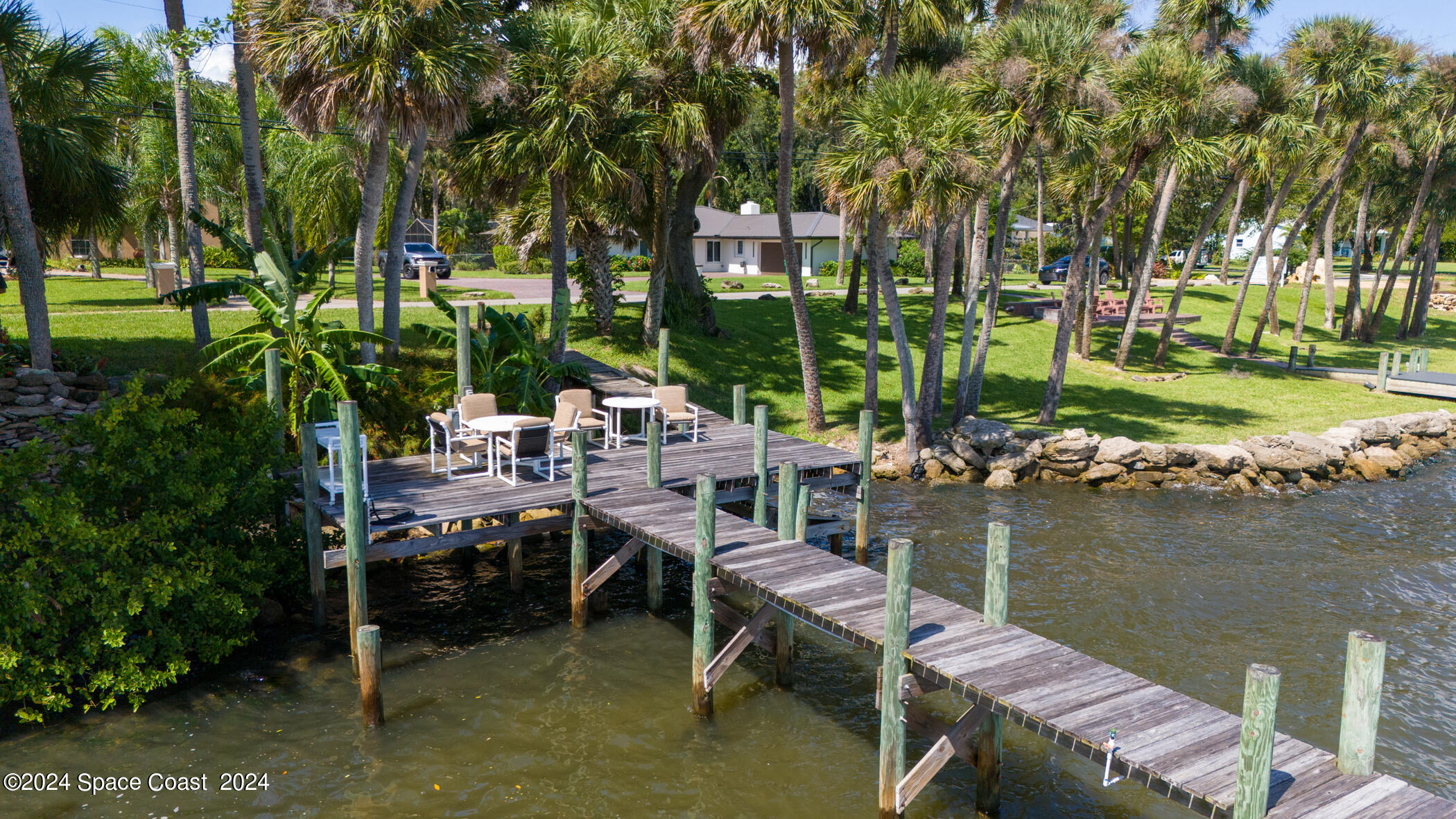 3851 Indian River Drive