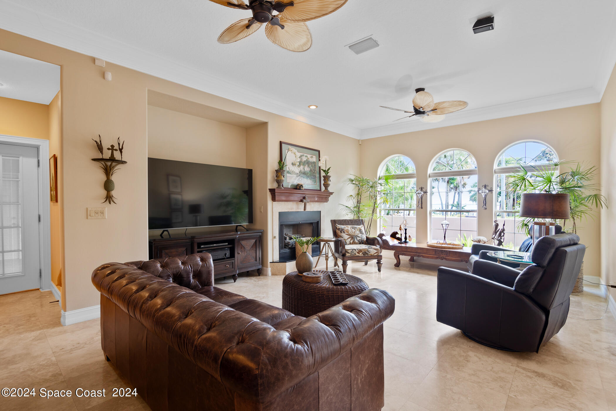 3851 Indian River Drive