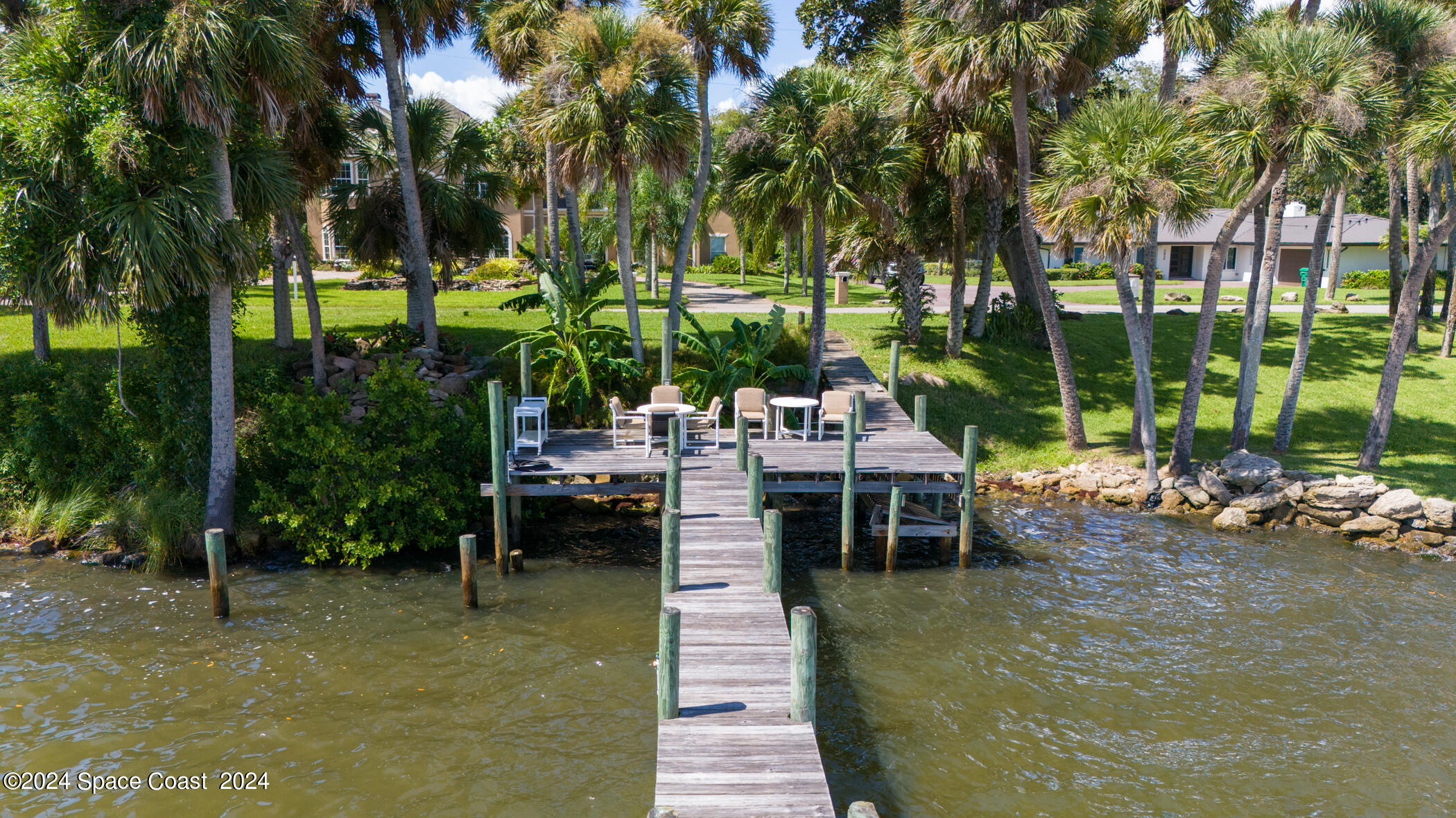 3851 Indian River Drive