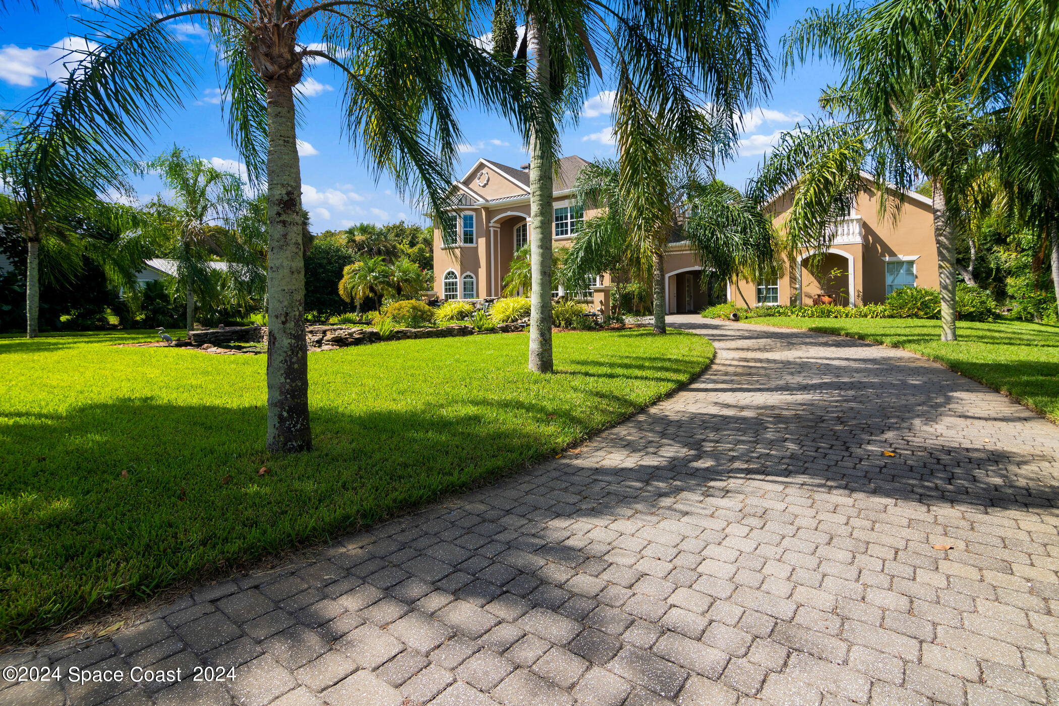 3851 Indian River Drive