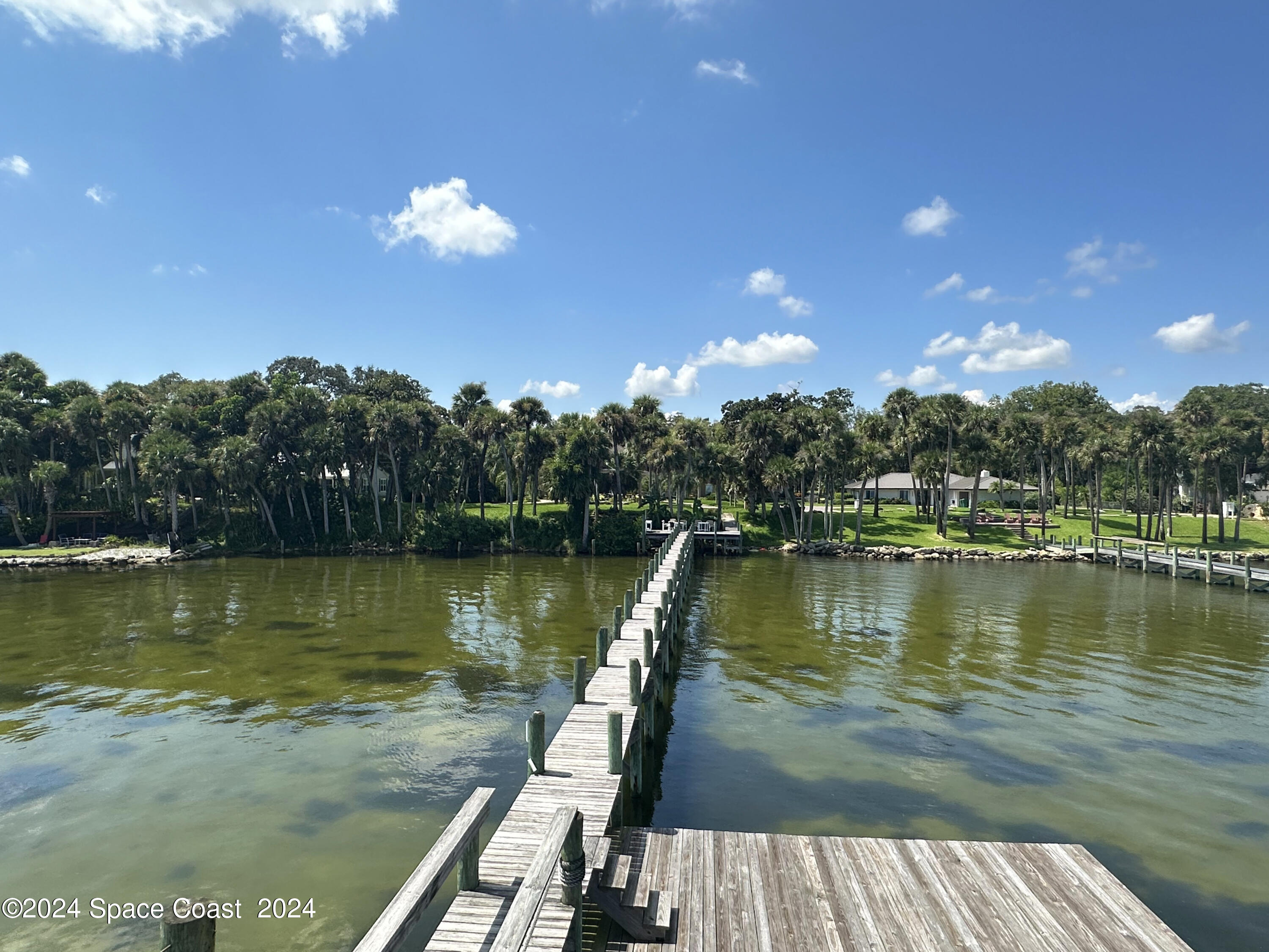 3851 Indian River Drive