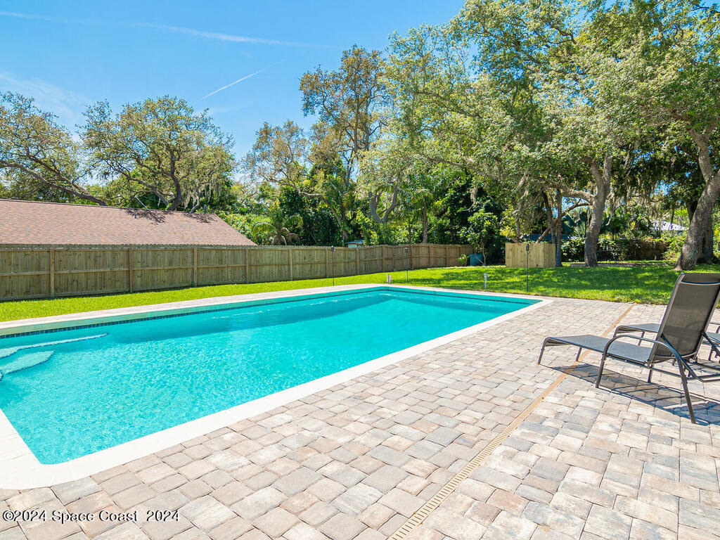 2125 Indian River Drive