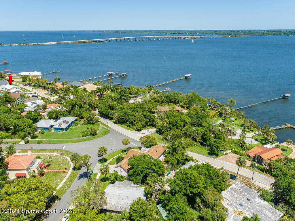 2125 Indian River Drive