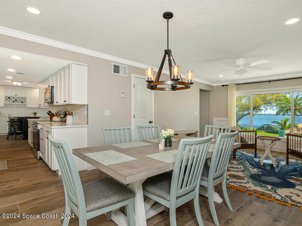 2125 Indian River Drive