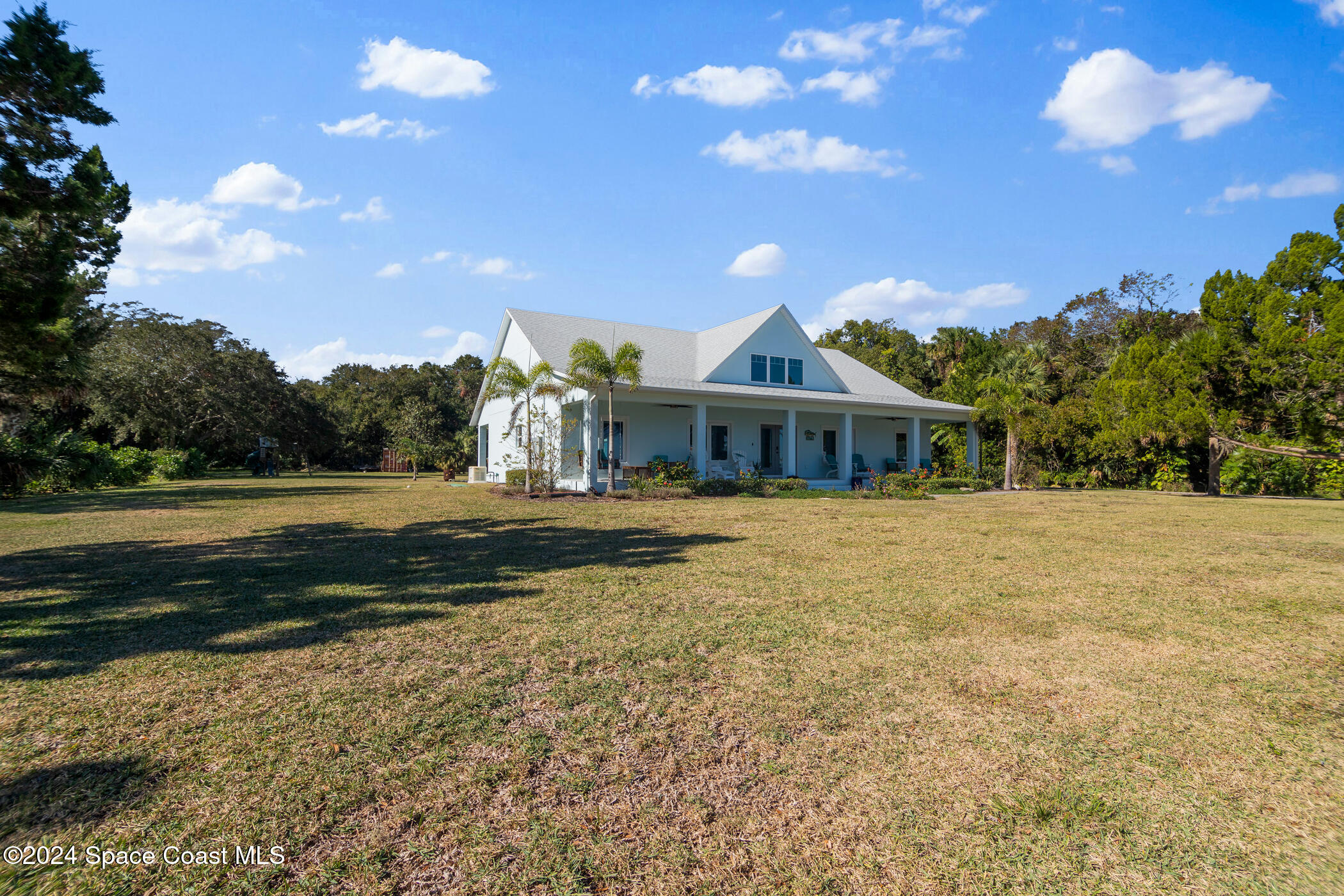 3875 Indian River Drive