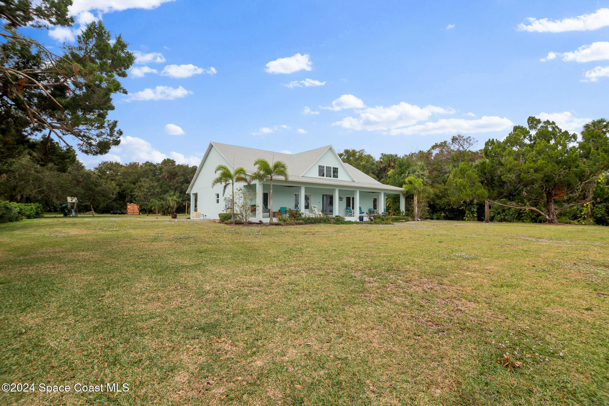 3875 Indian River Drive