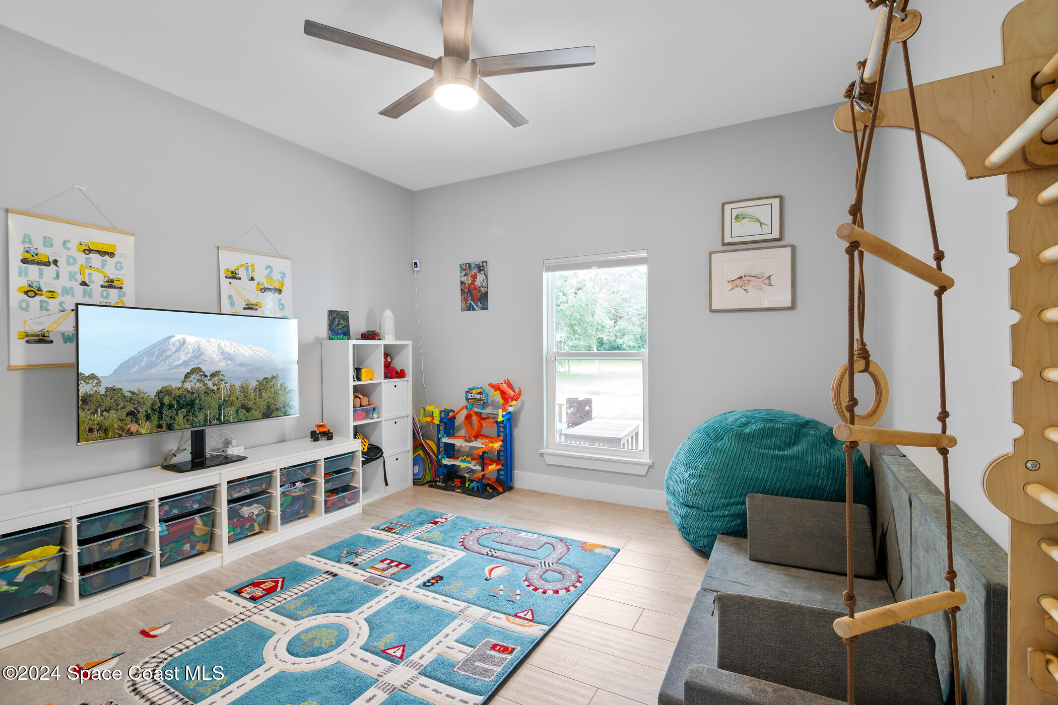 3875 Indian River Drive