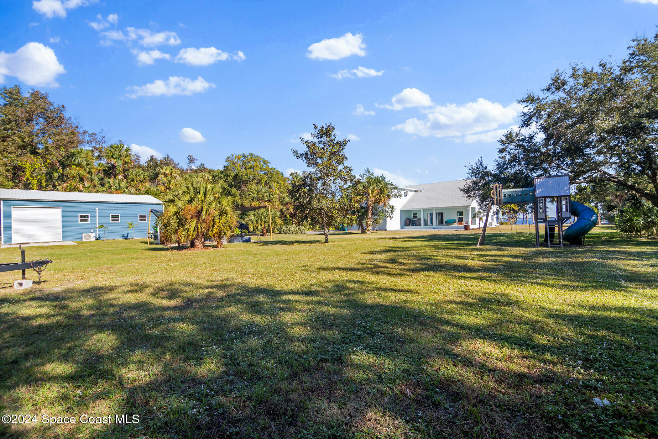 3875 Indian River Drive