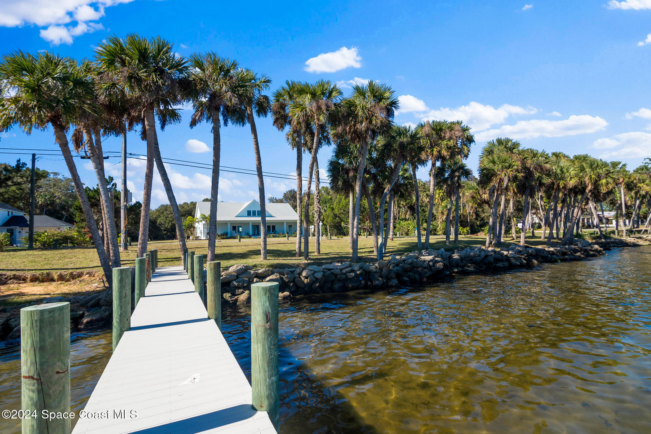3875 Indian River Drive