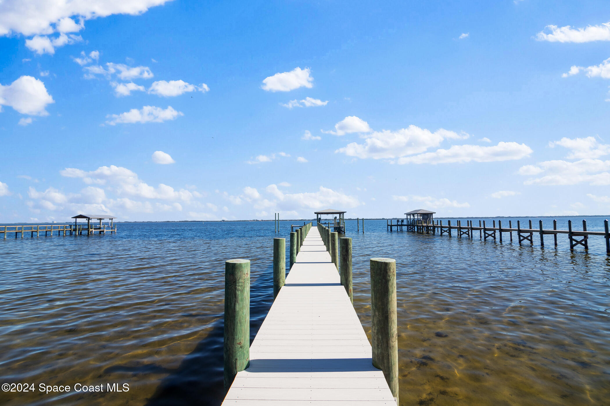 3875 Indian River Drive