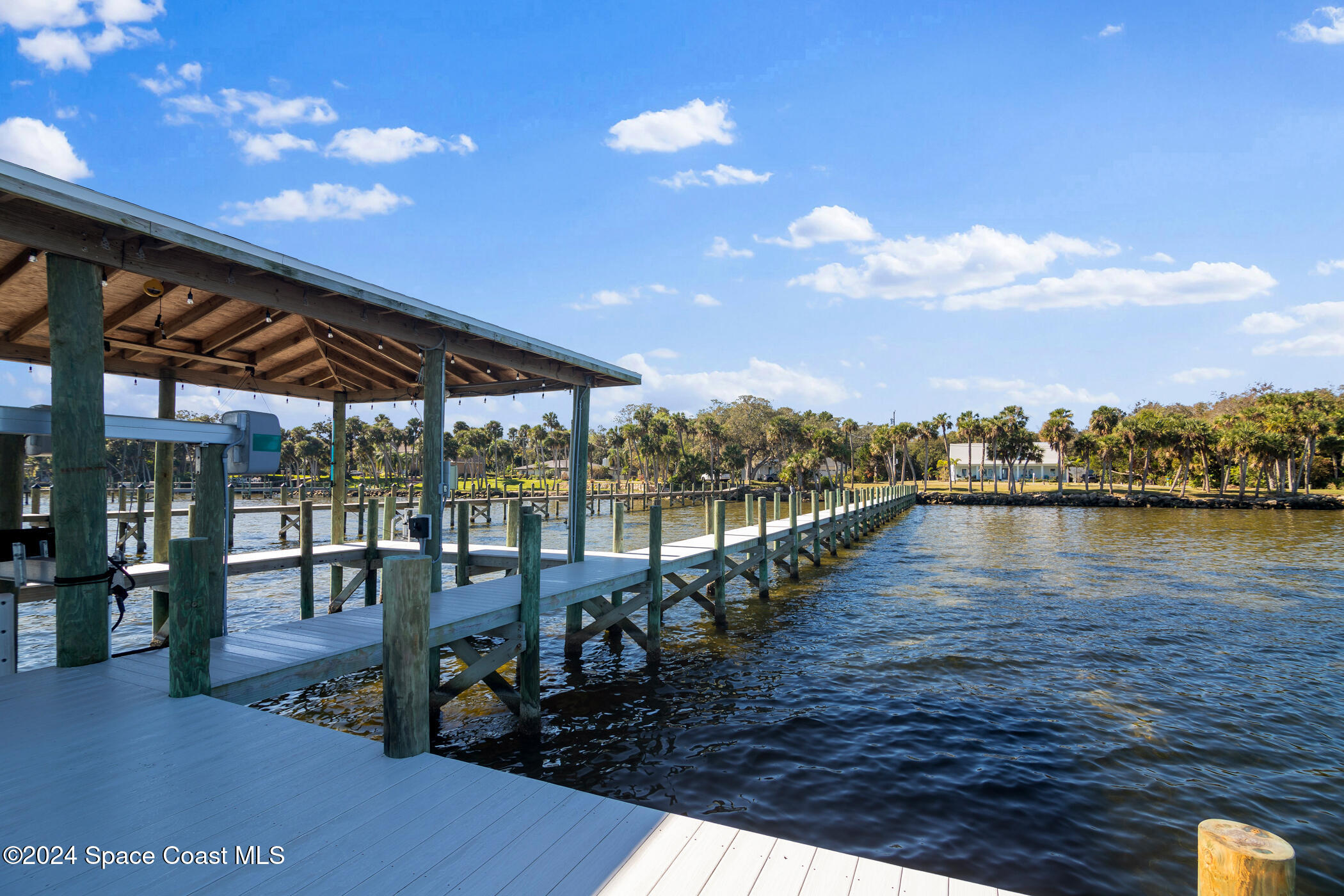 3875 Indian River Drive