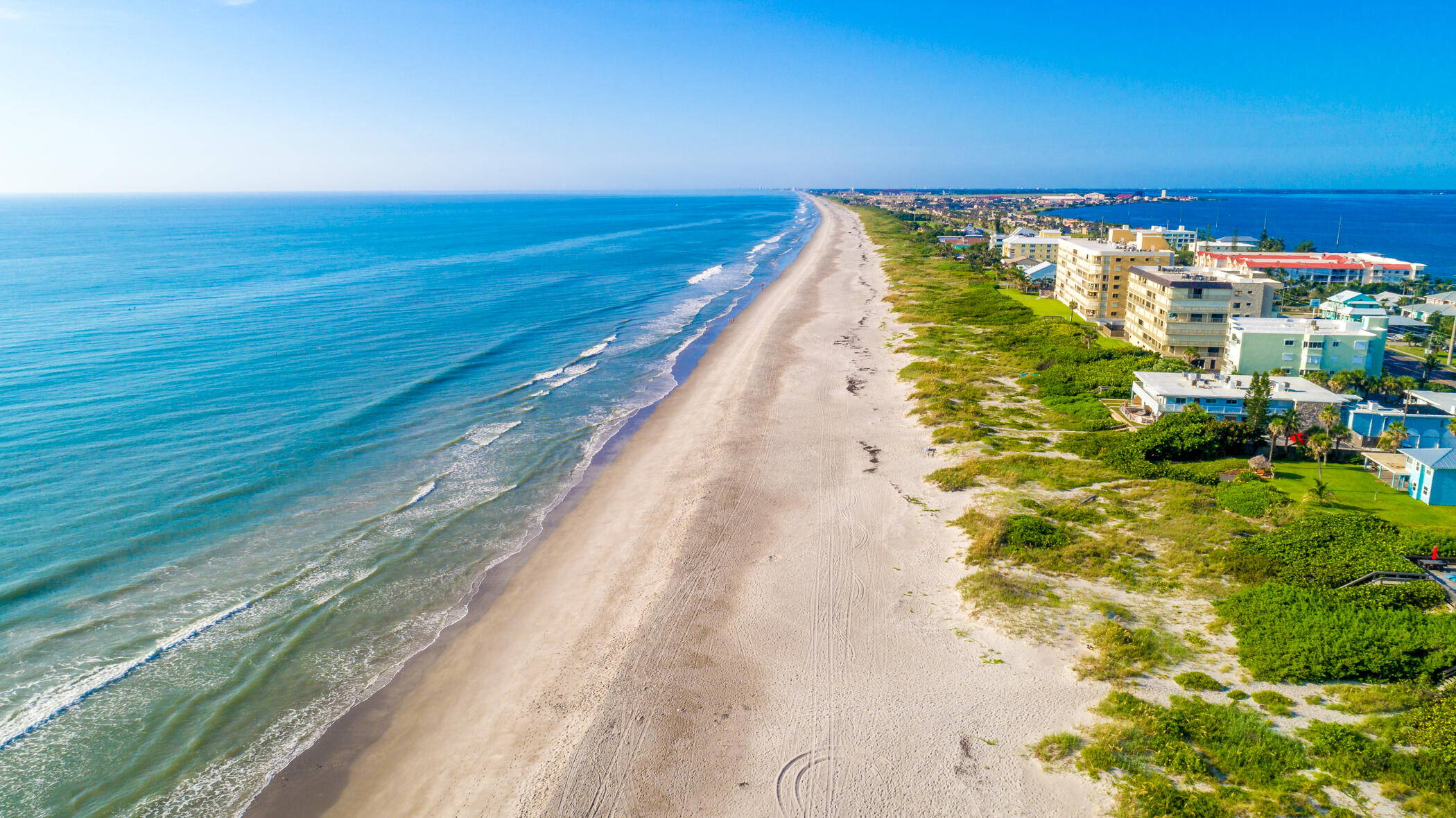 2815 S Atlantic Avenue, 303