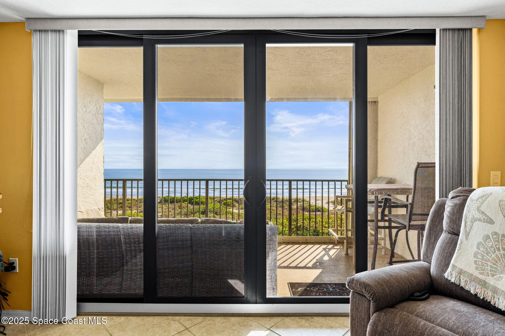 2815 S Atlantic Avenue, 303