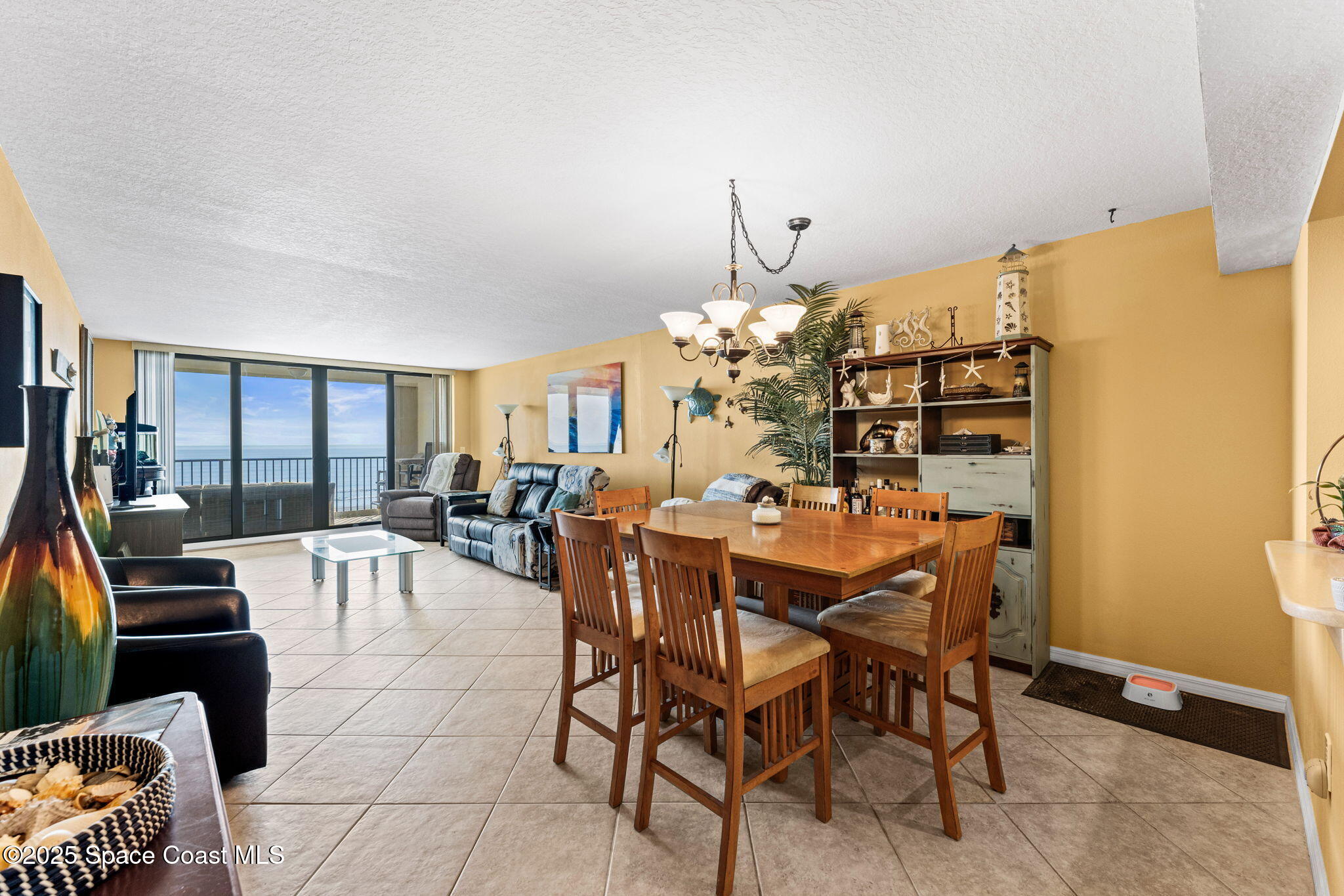 2815 S Atlantic Avenue, 303