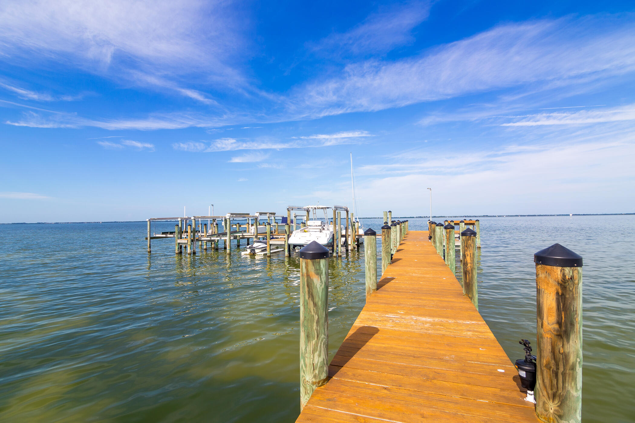 2815 S Atlantic Avenue, 303