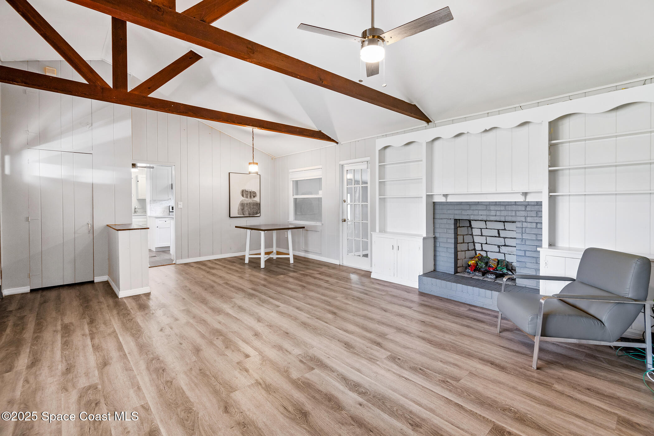 212 Broadview Drive