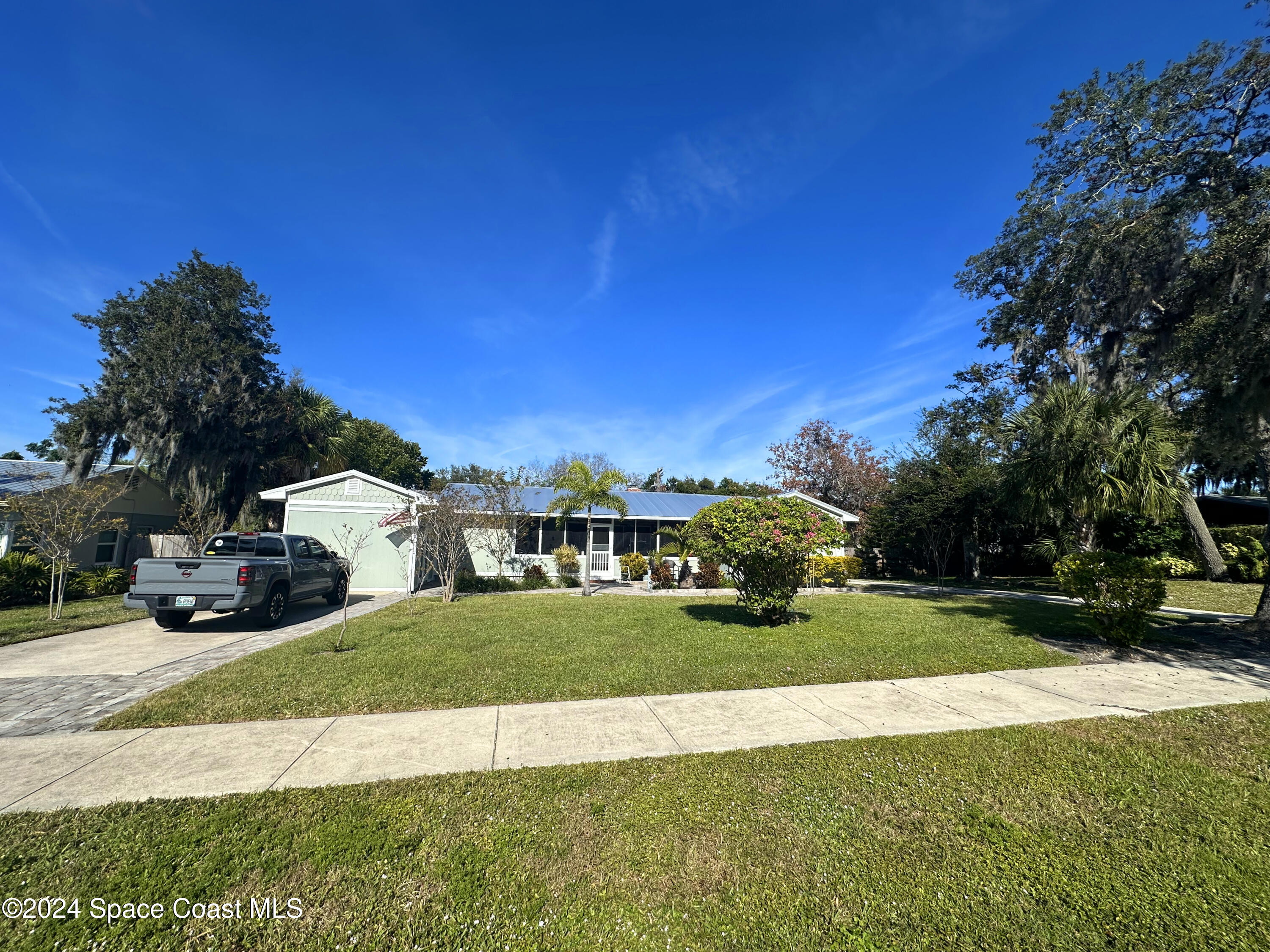 212 Broadview Drive