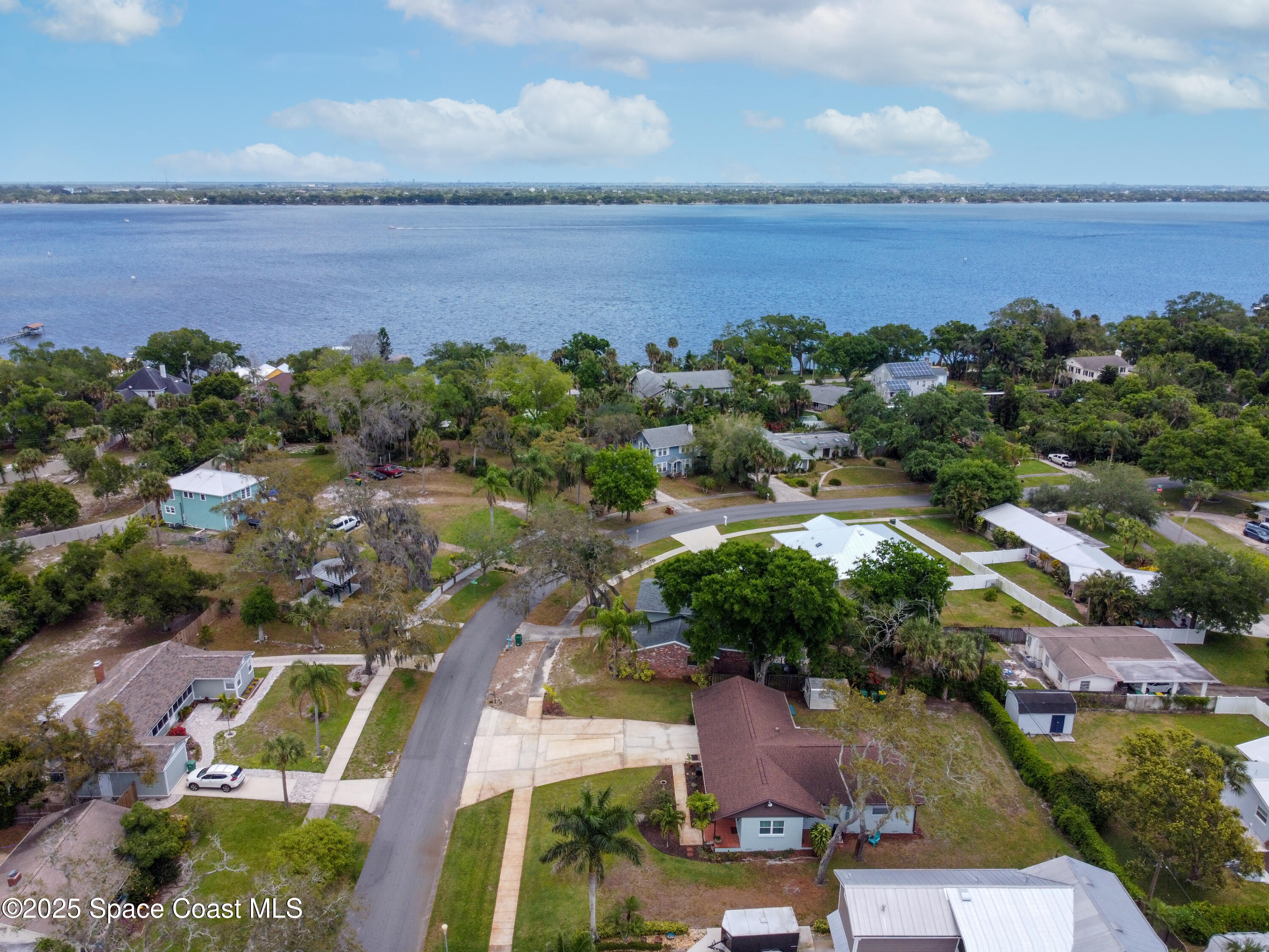 212 Broadview Drive