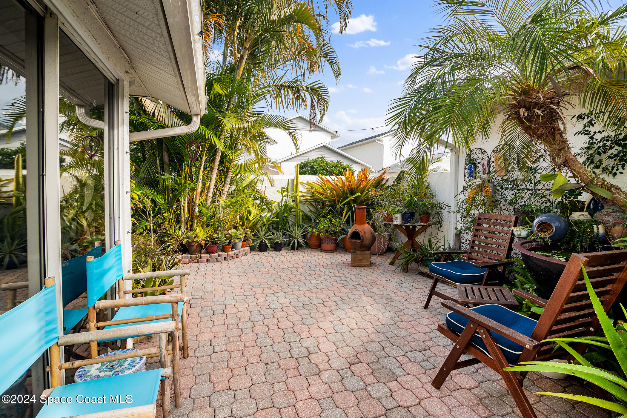 909 Wilshire Court