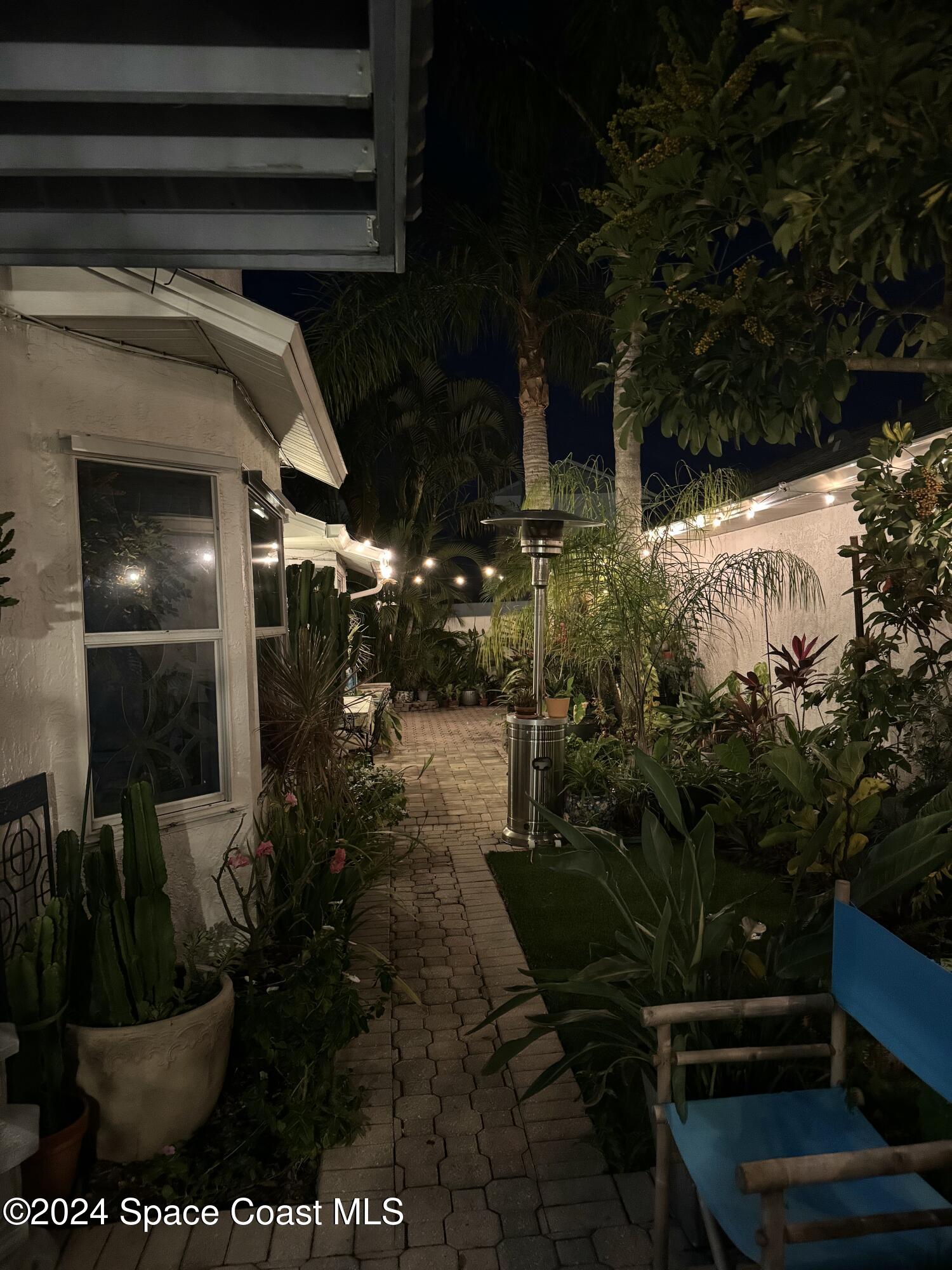 909 Wilshire Court