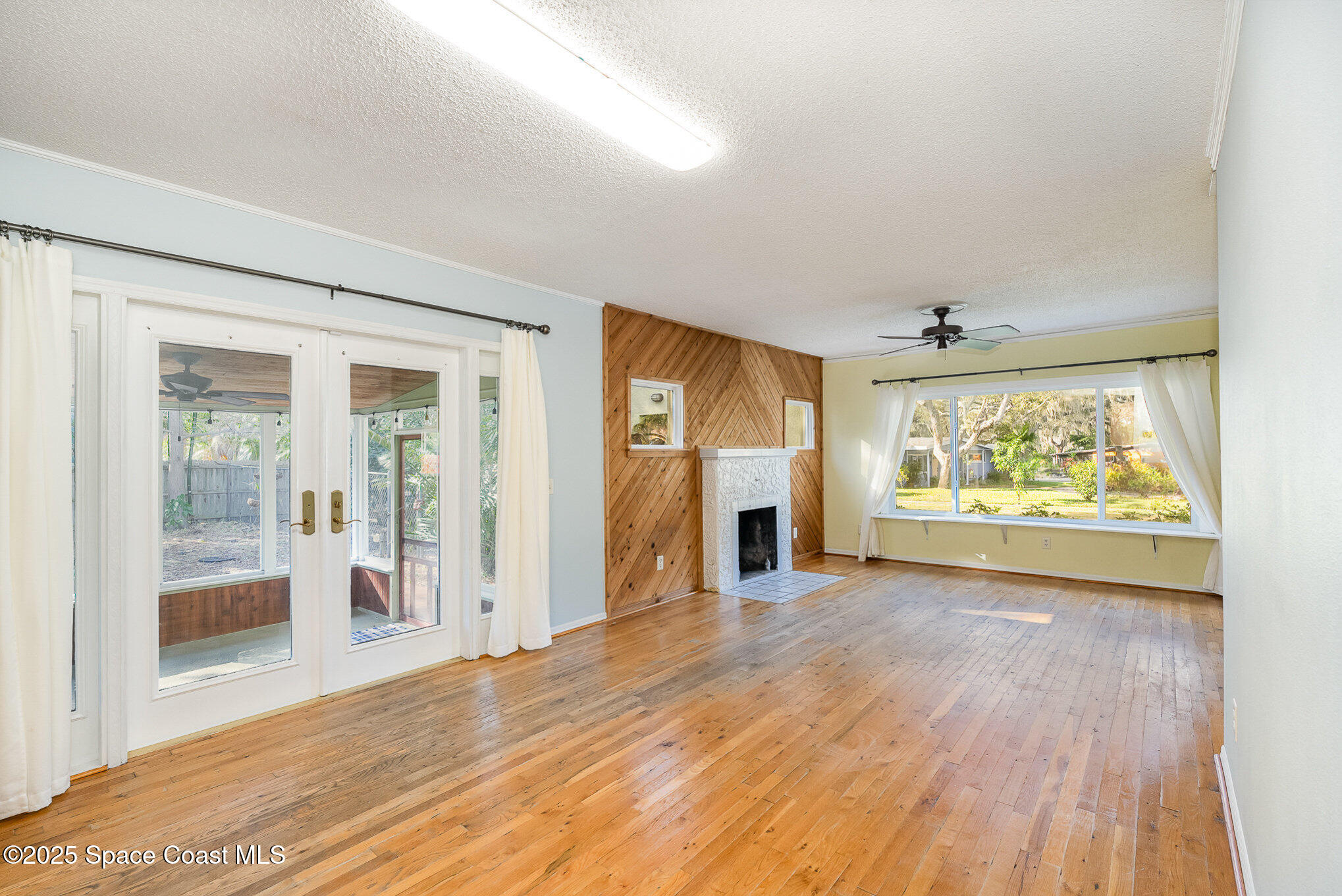 2332 Clairemont Drive