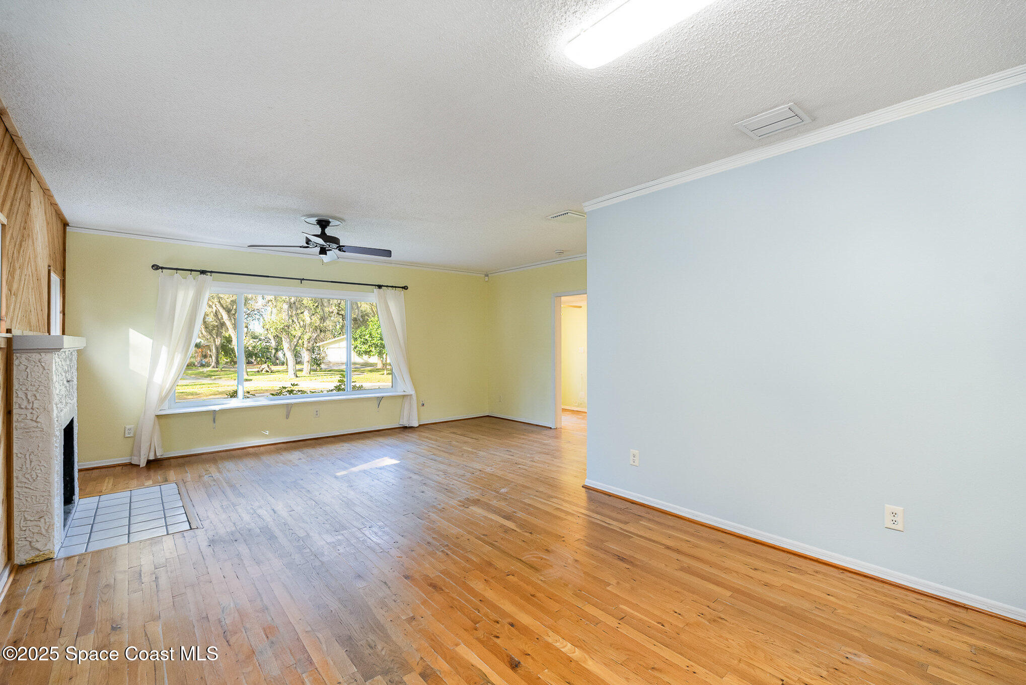 2332 Clairemont Drive