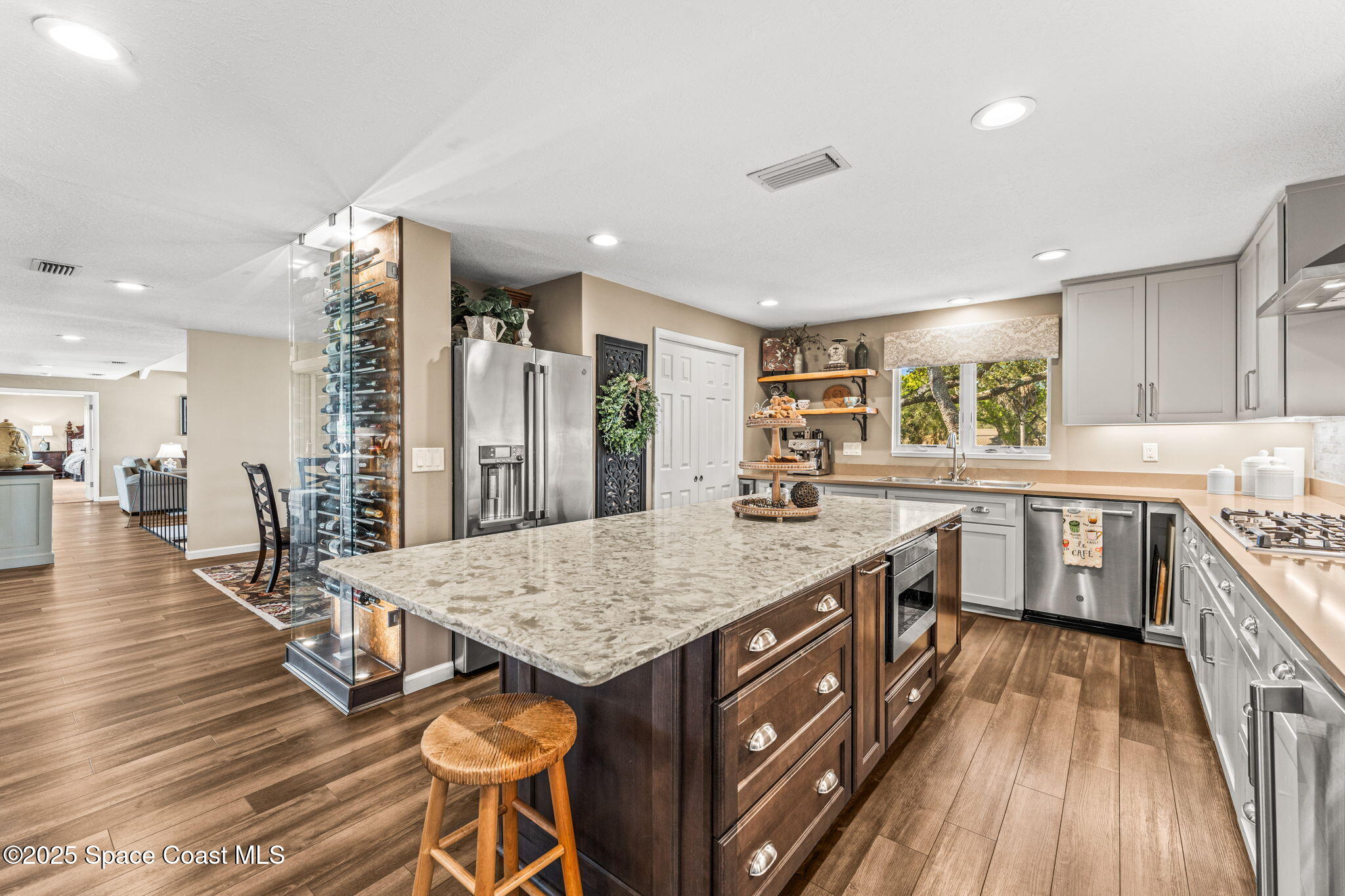 3606 Indian River Drive