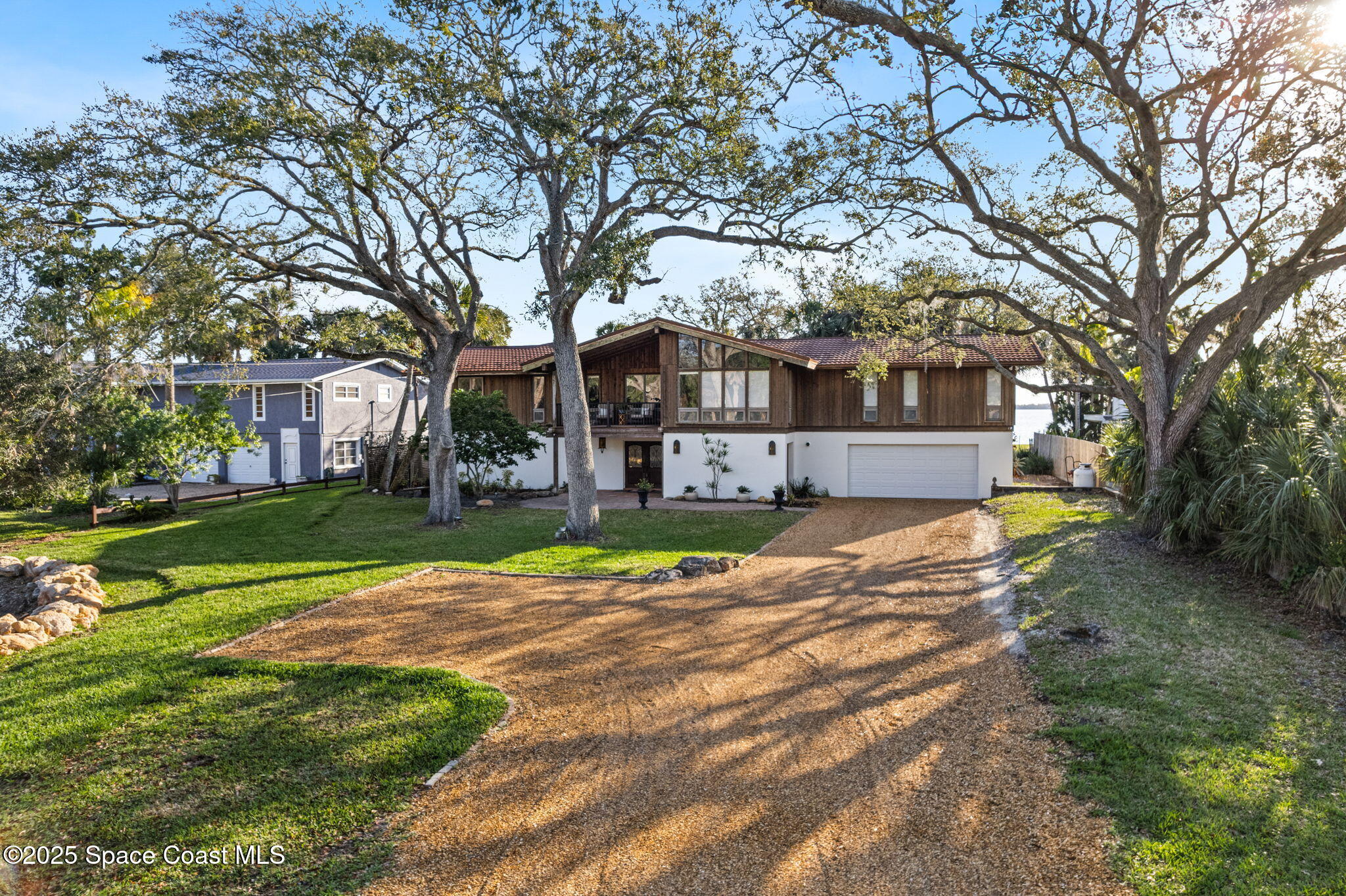 3606 Indian River Drive
