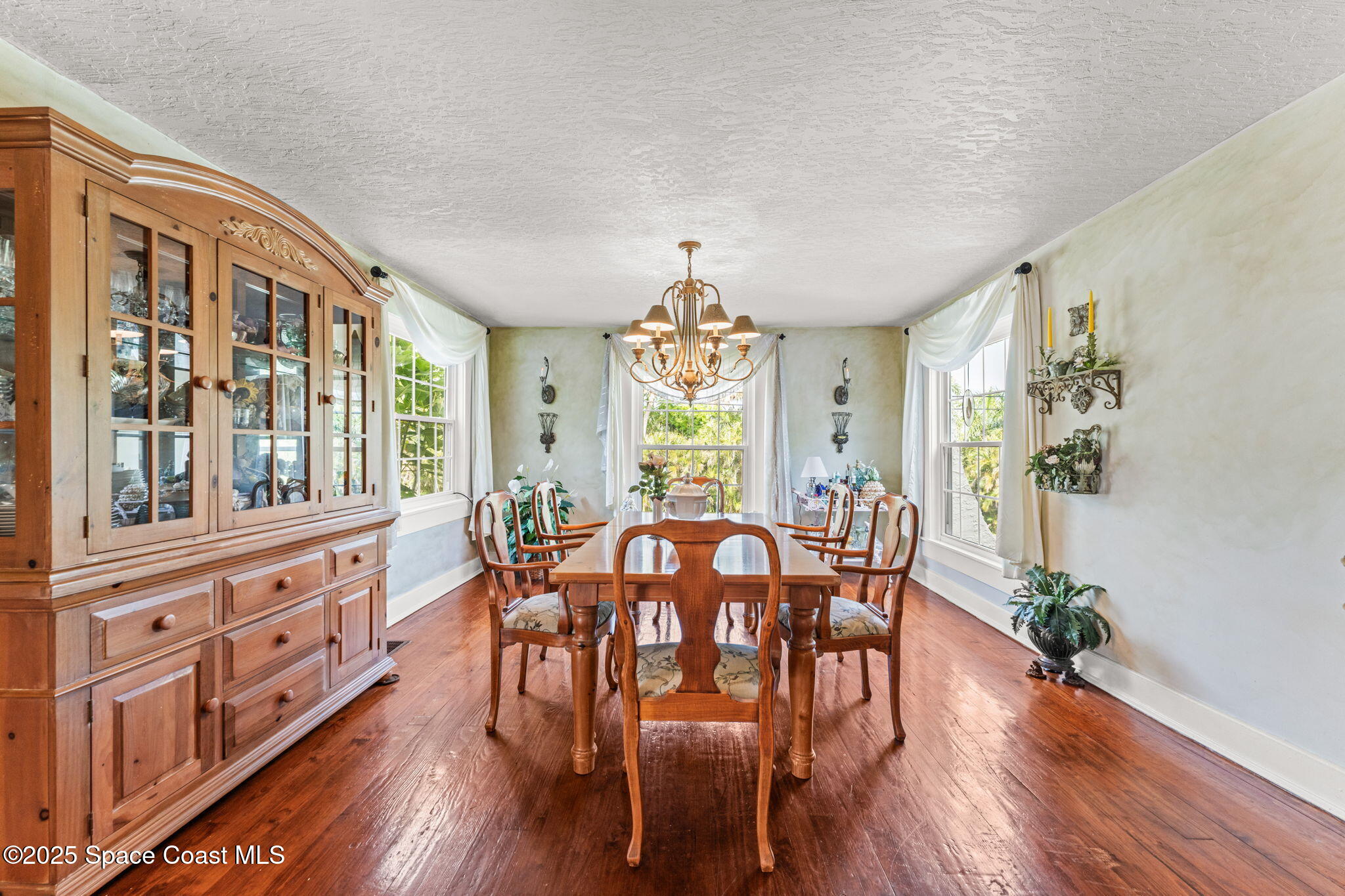 2109 Indian River Drive