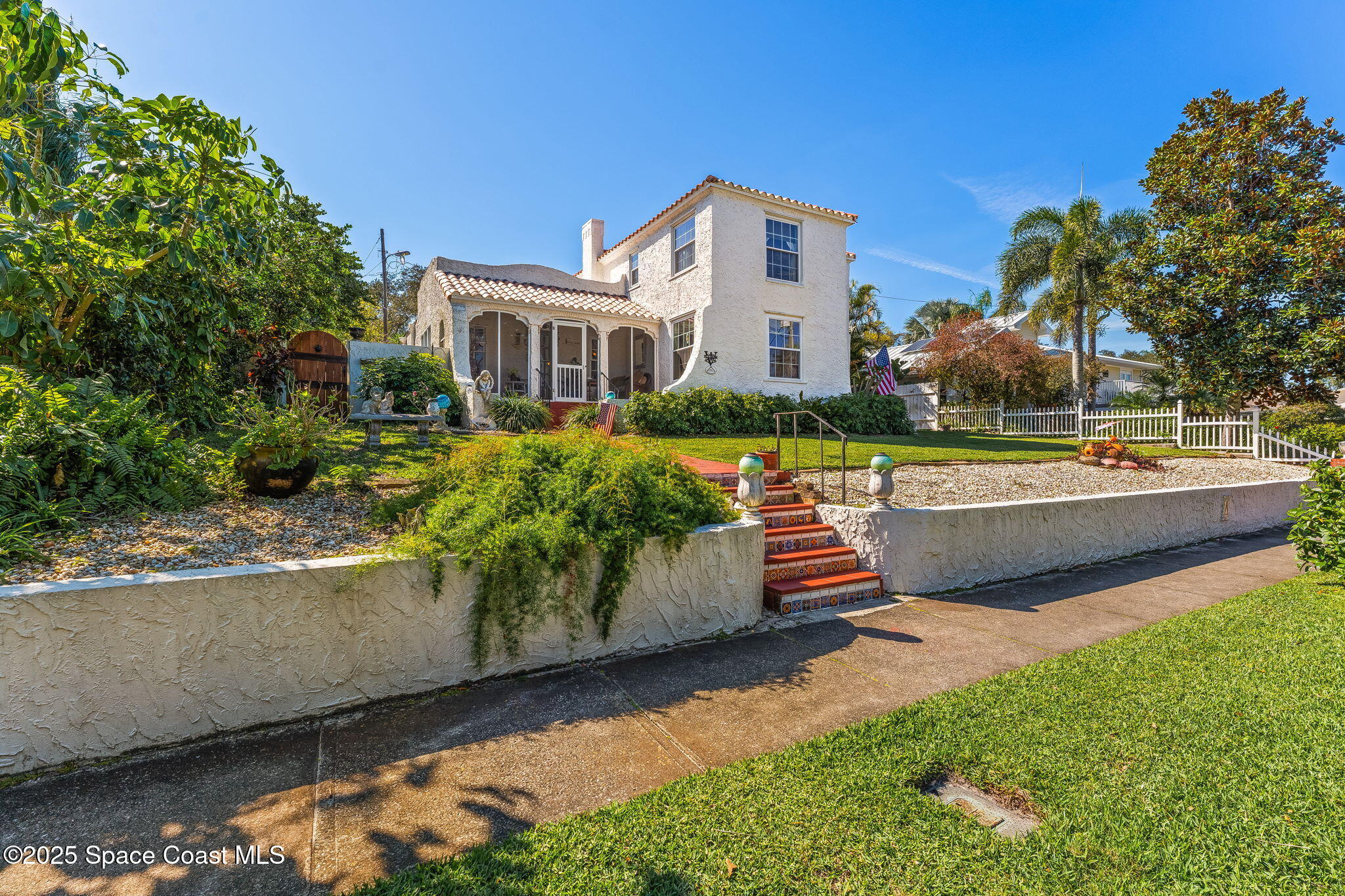 2109 Indian River Drive