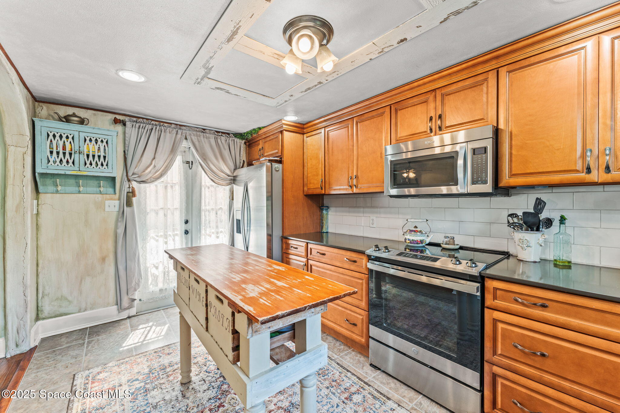 2109 Indian River Drive