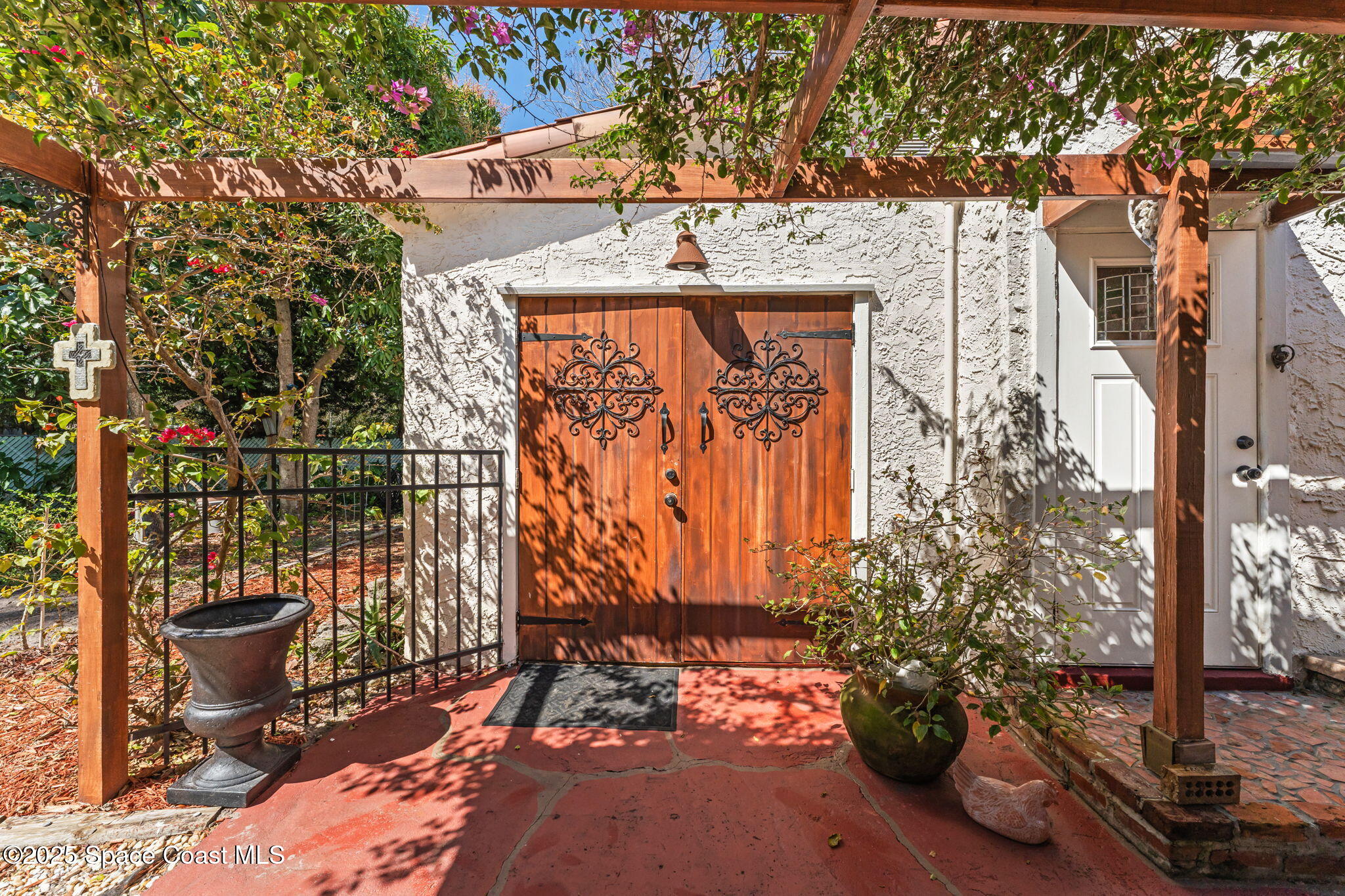 2109 Indian River Drive